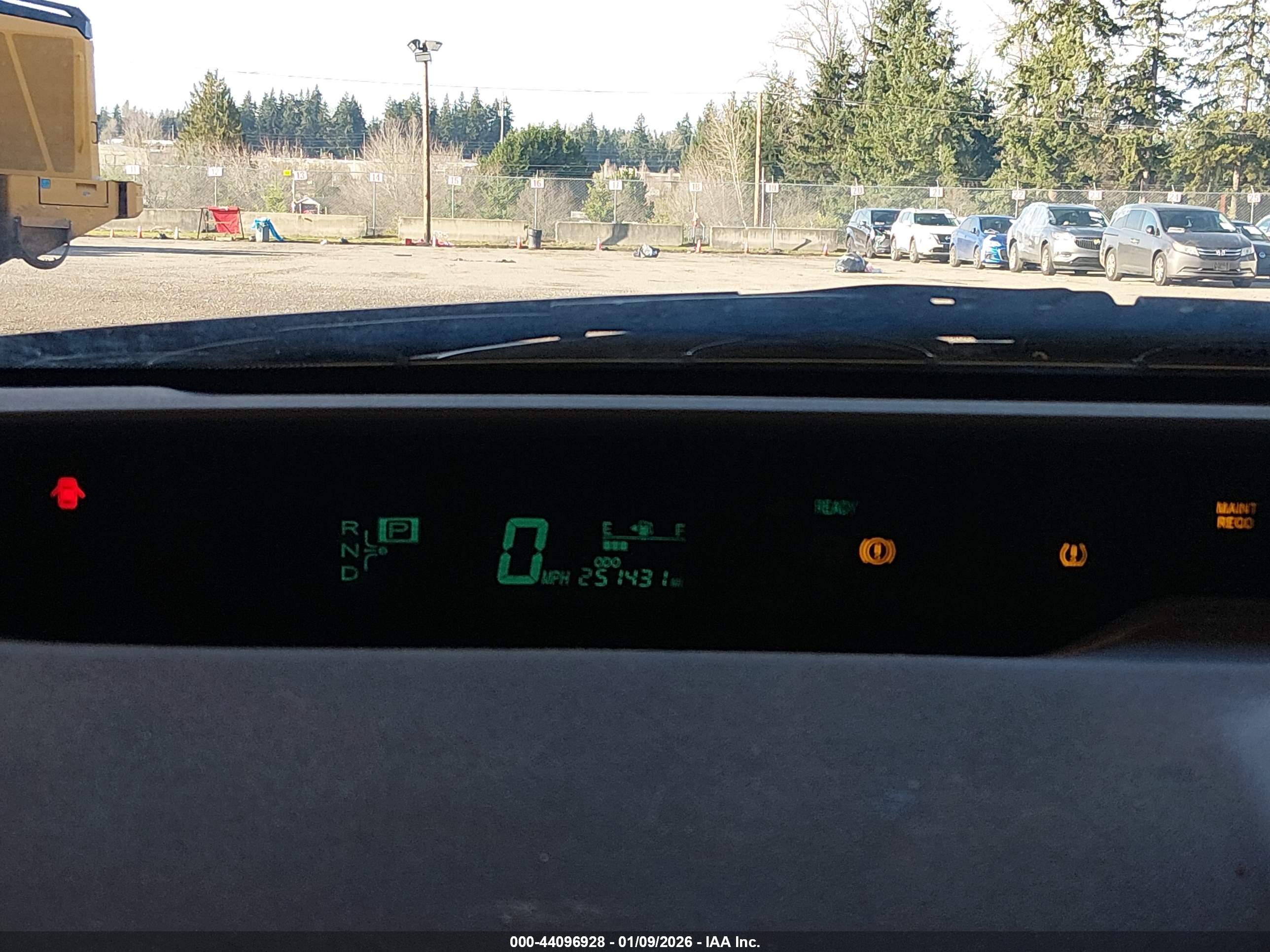 TOYOTA PRIUS image 7