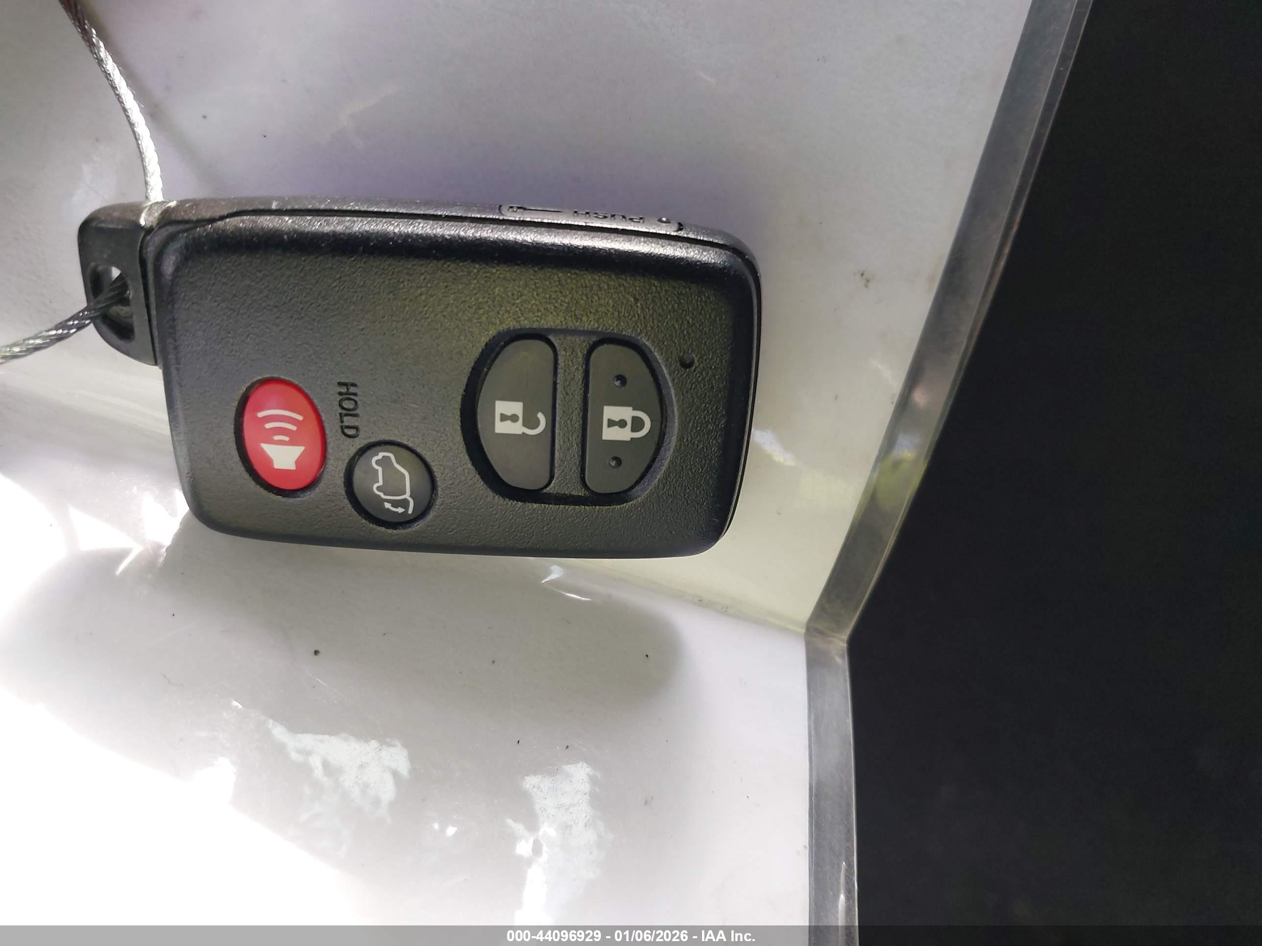 TOYOTA HIGHLANDER image 11