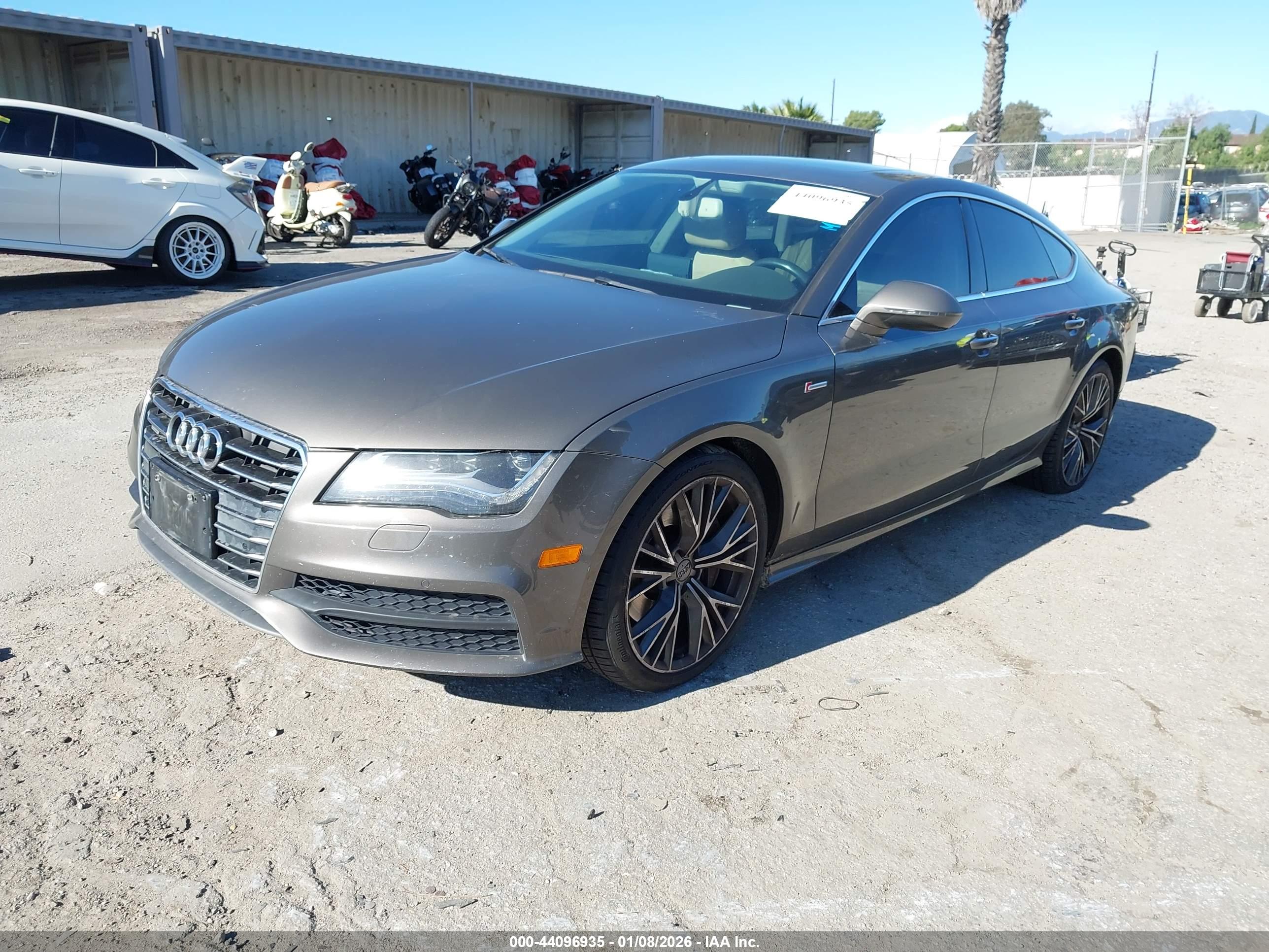 AUDI A7 image 2