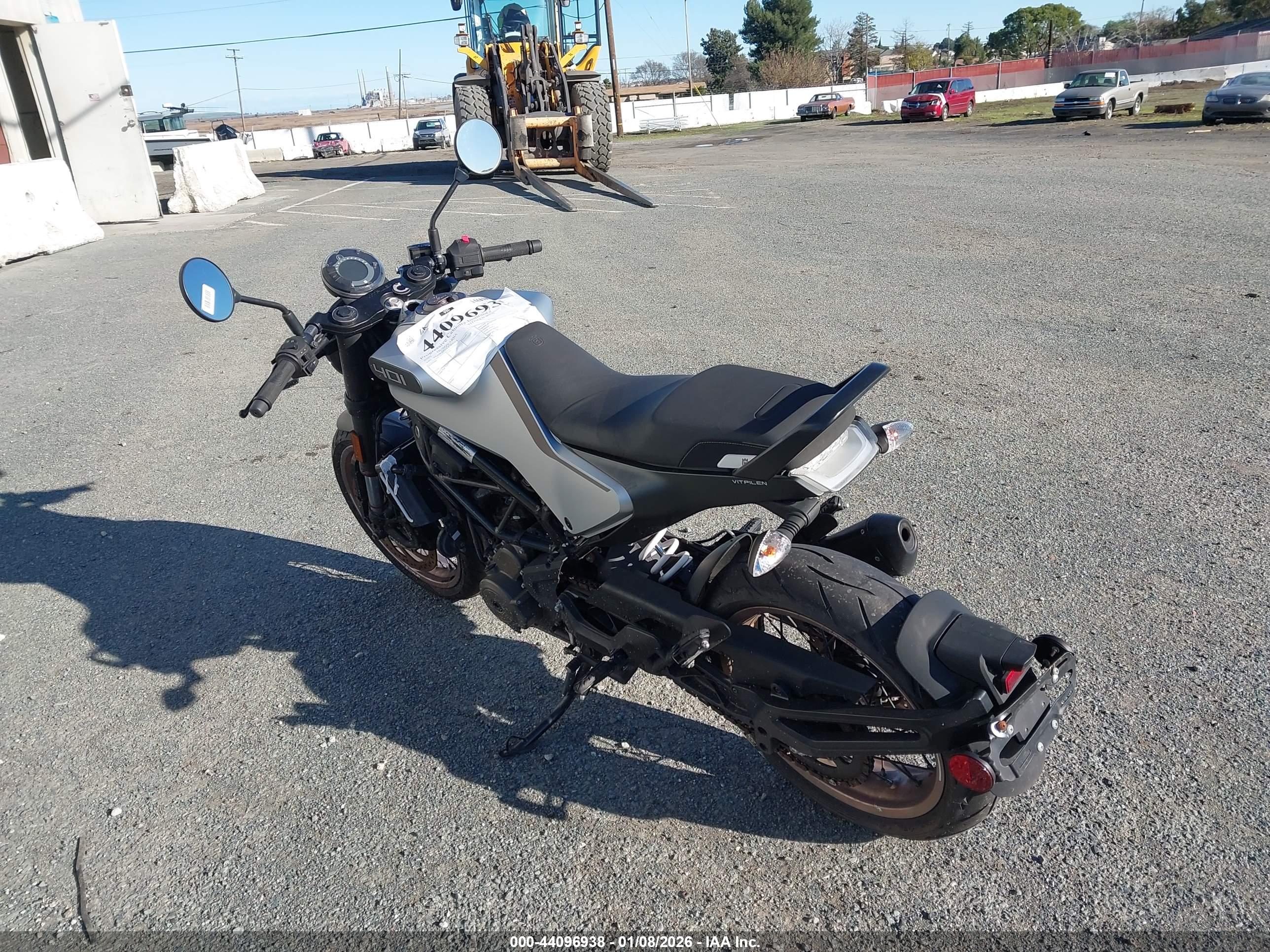 HUSQVARNA VITPILEN image 3