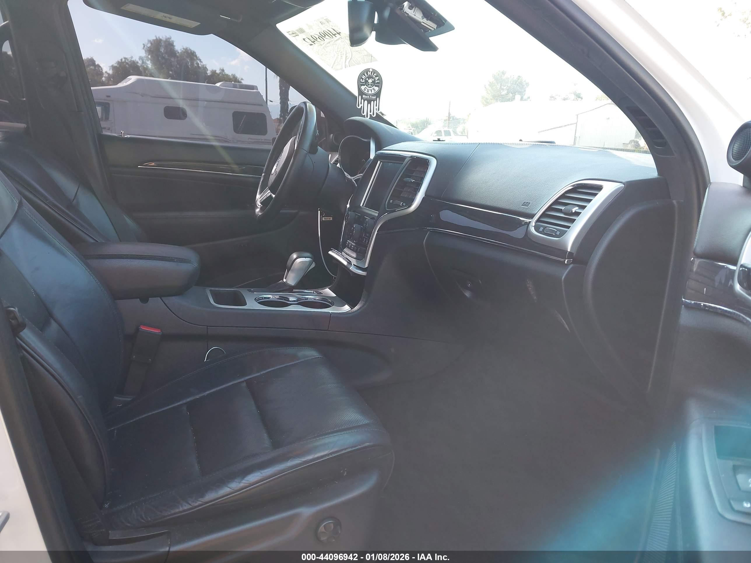 JEEP GRAND image 5
