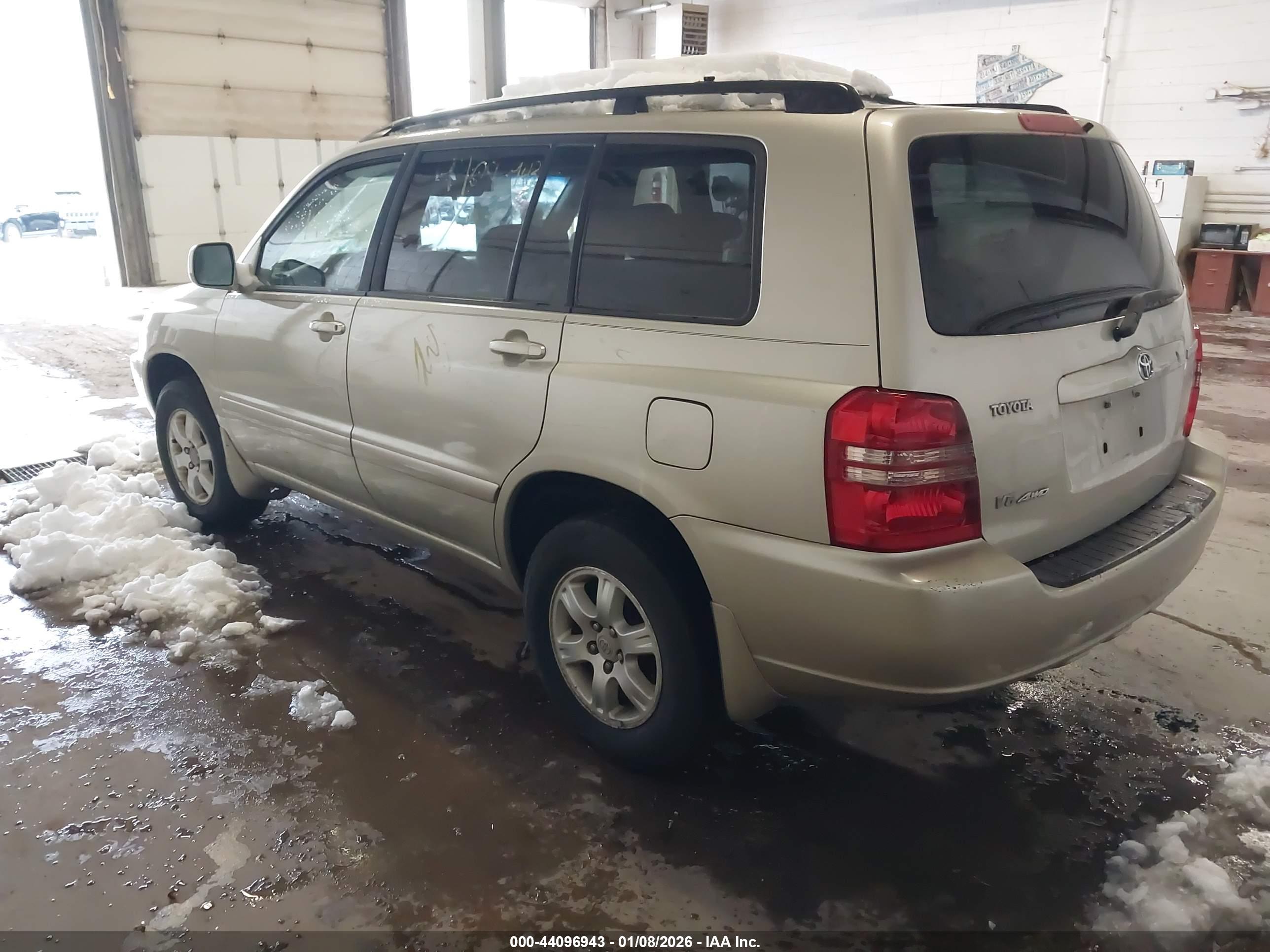 TOYOTA HIGHLANDER image 3