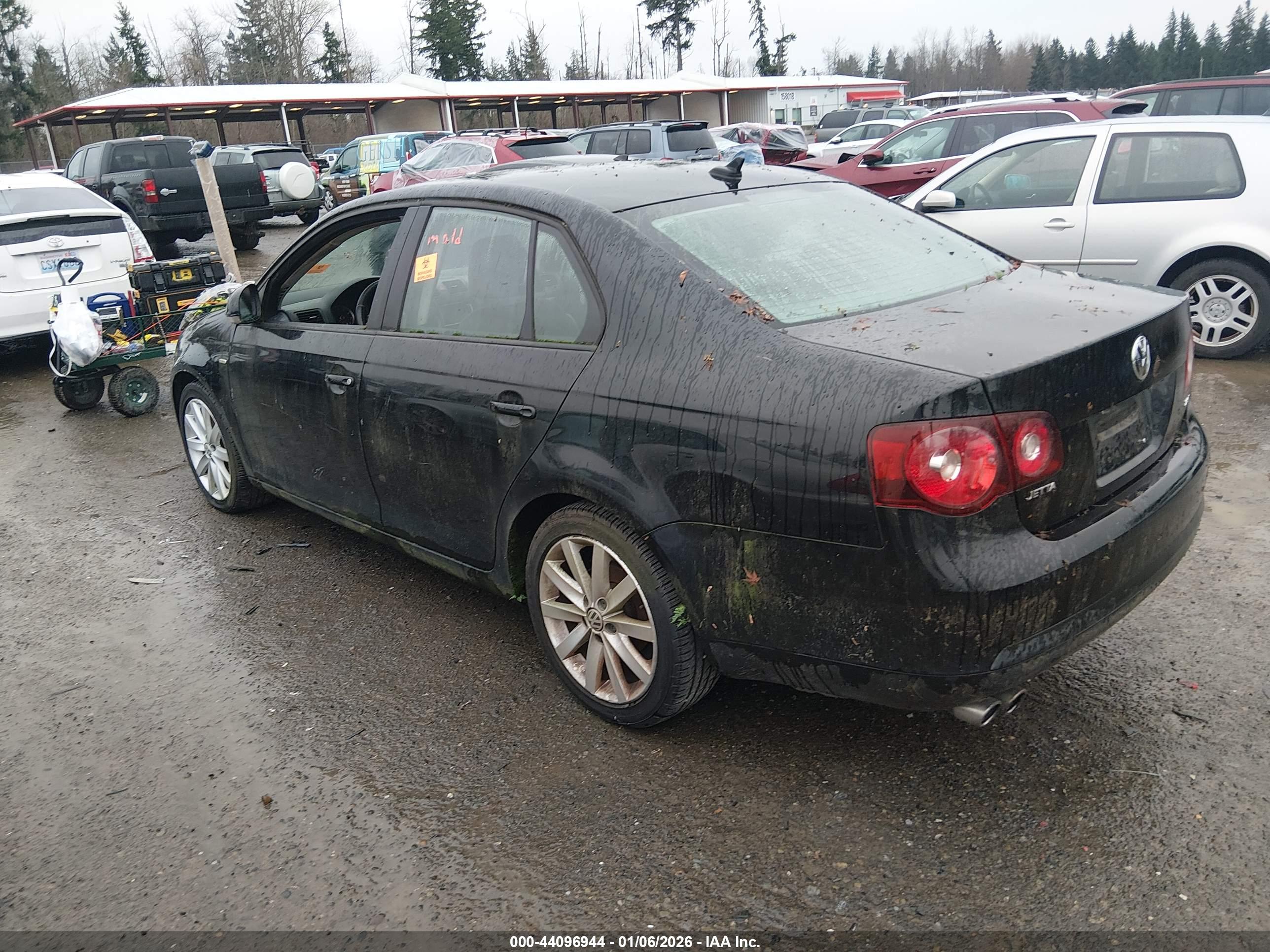 VOLKSWAGEN JETTA image 3