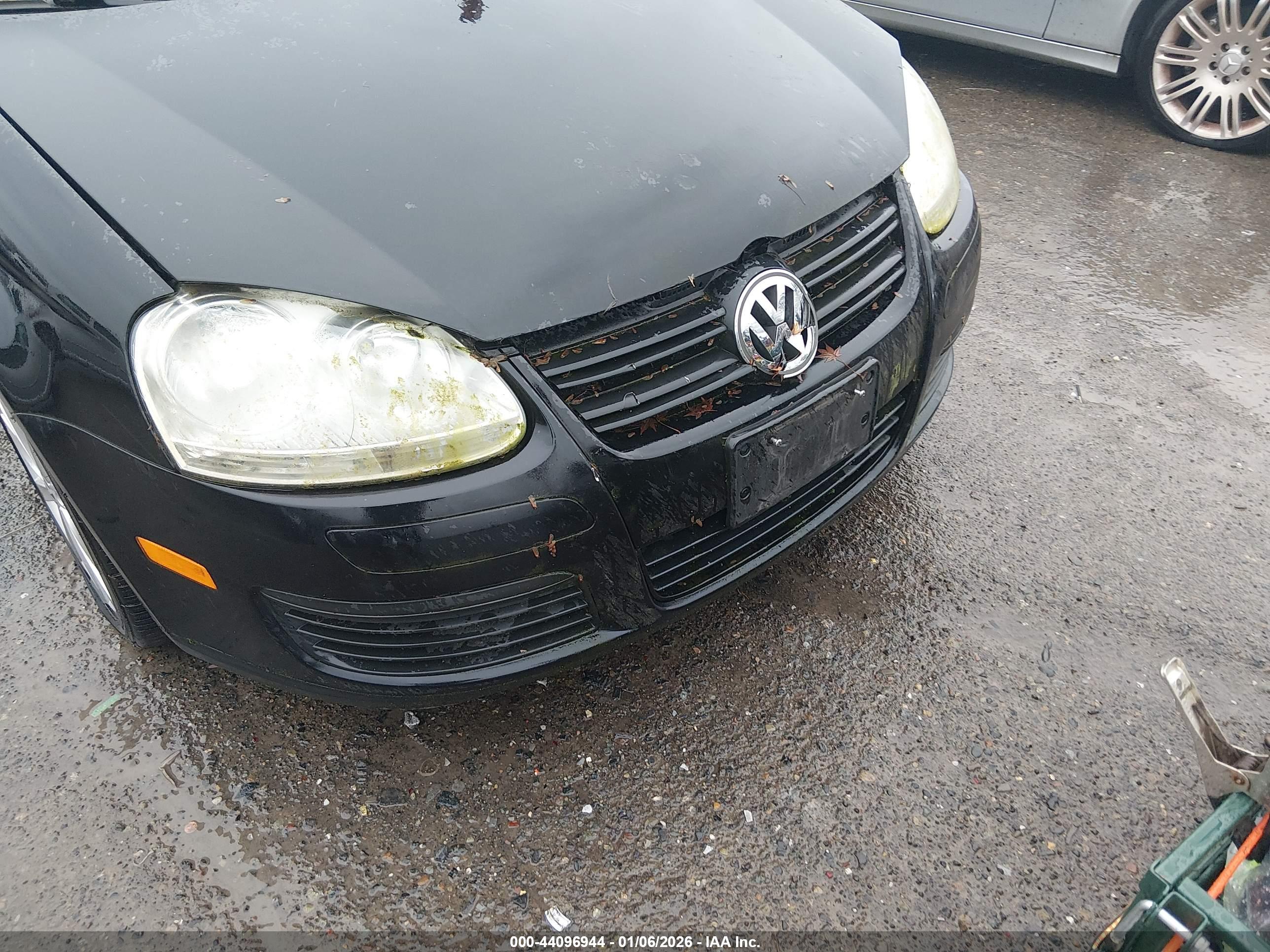 VOLKSWAGEN JETTA image 6