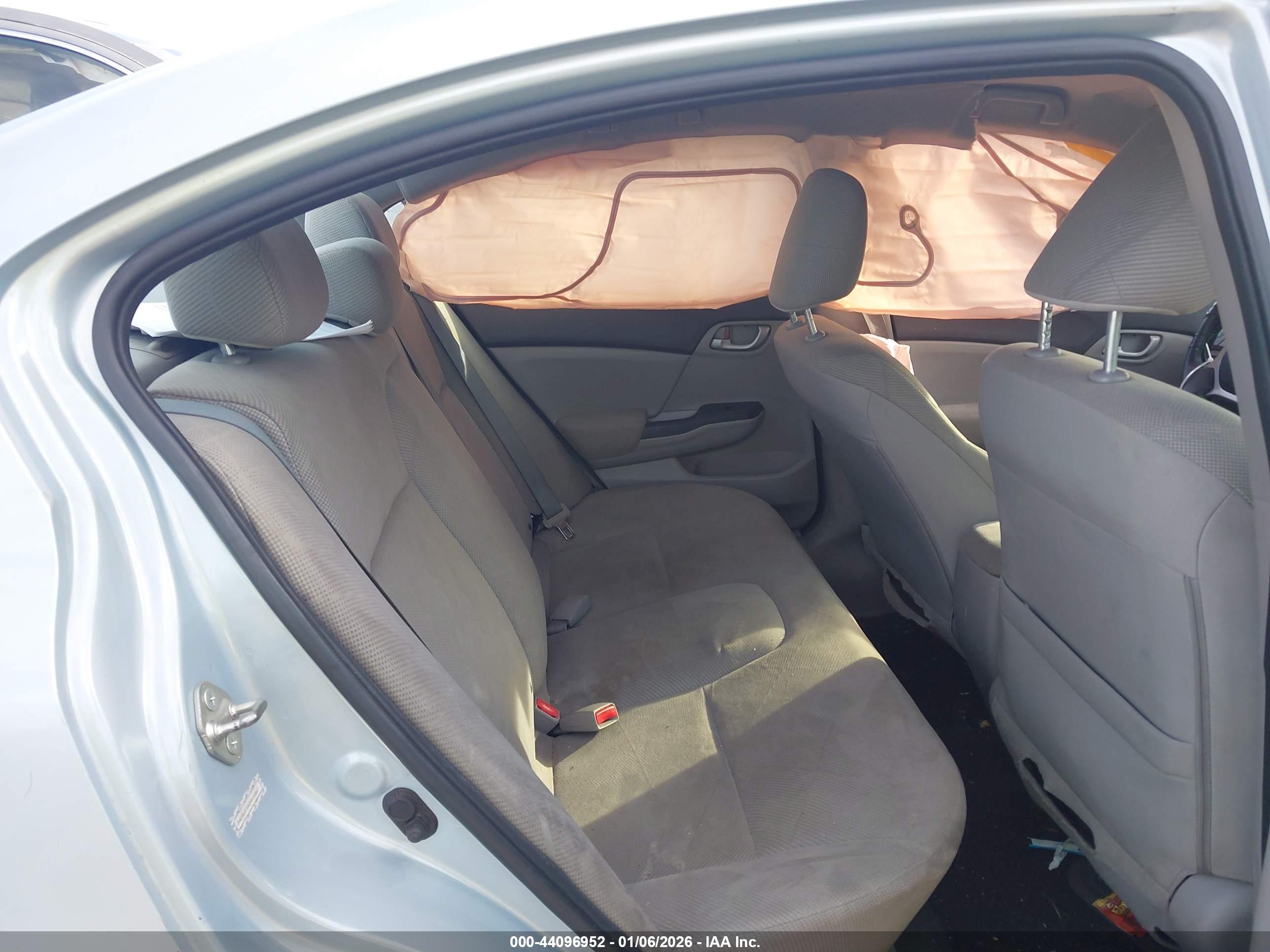 HONDA CIVIC image 8