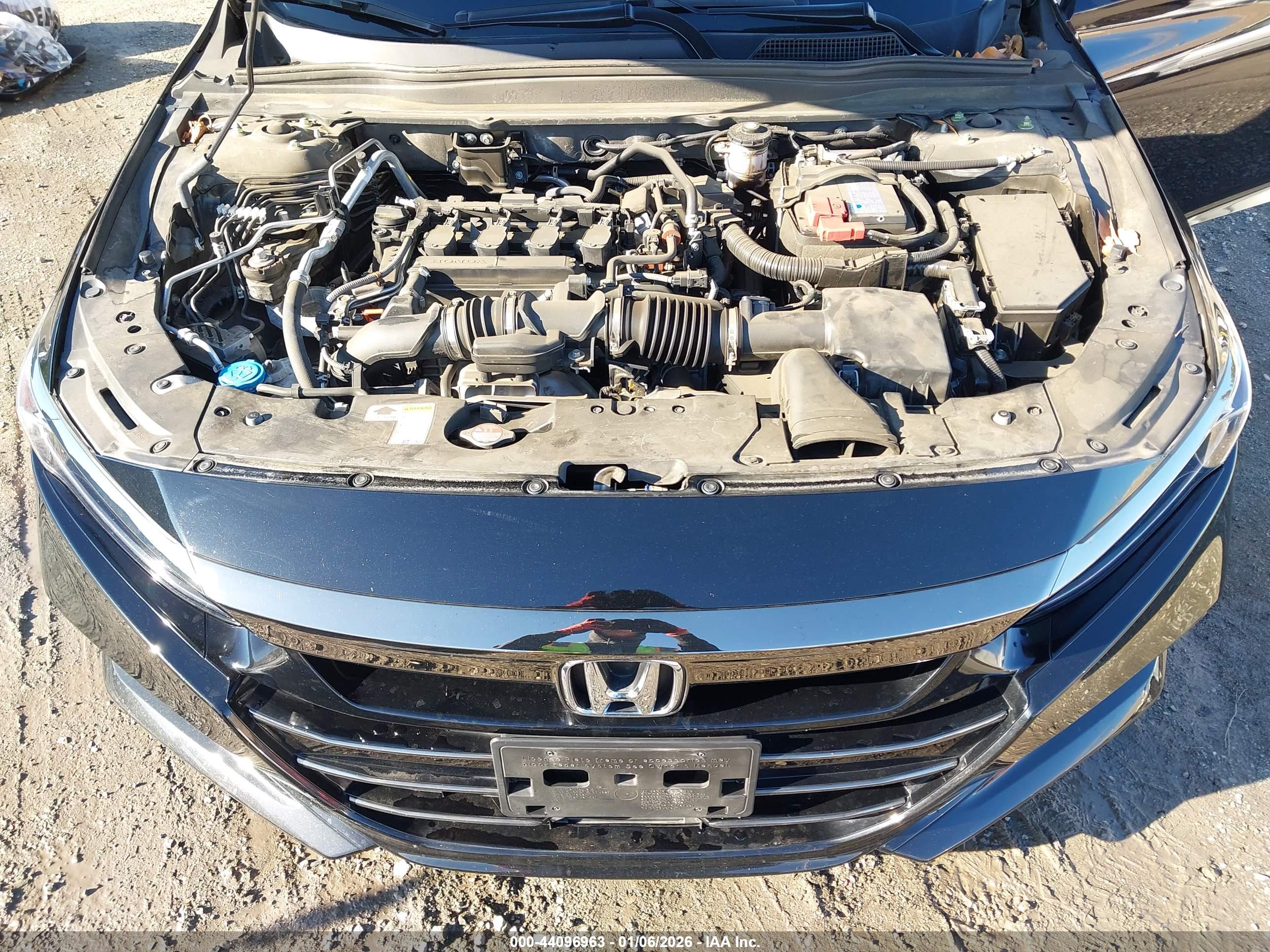 HONDA ACCORD image 10
