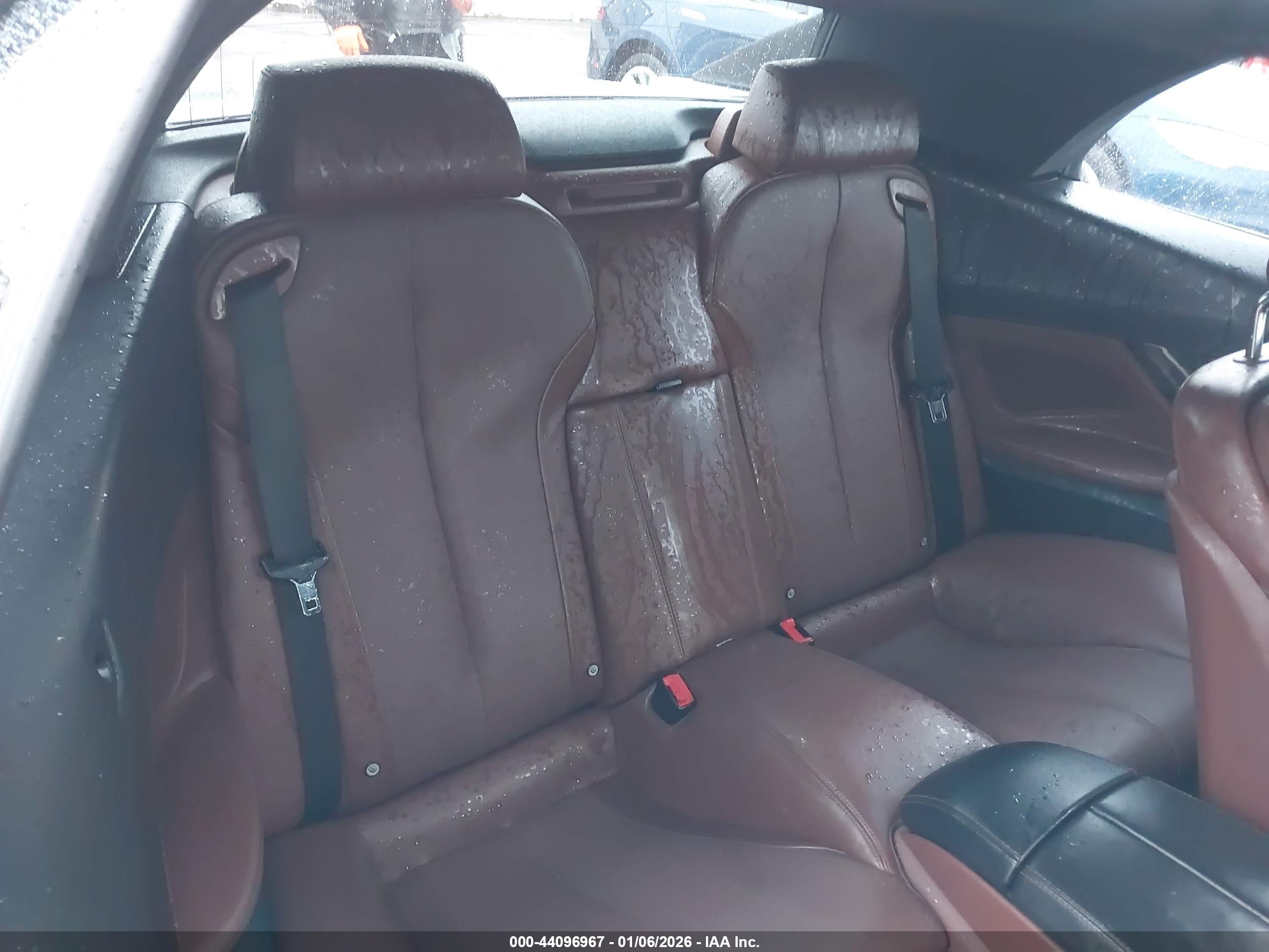 BMW 650I image 8