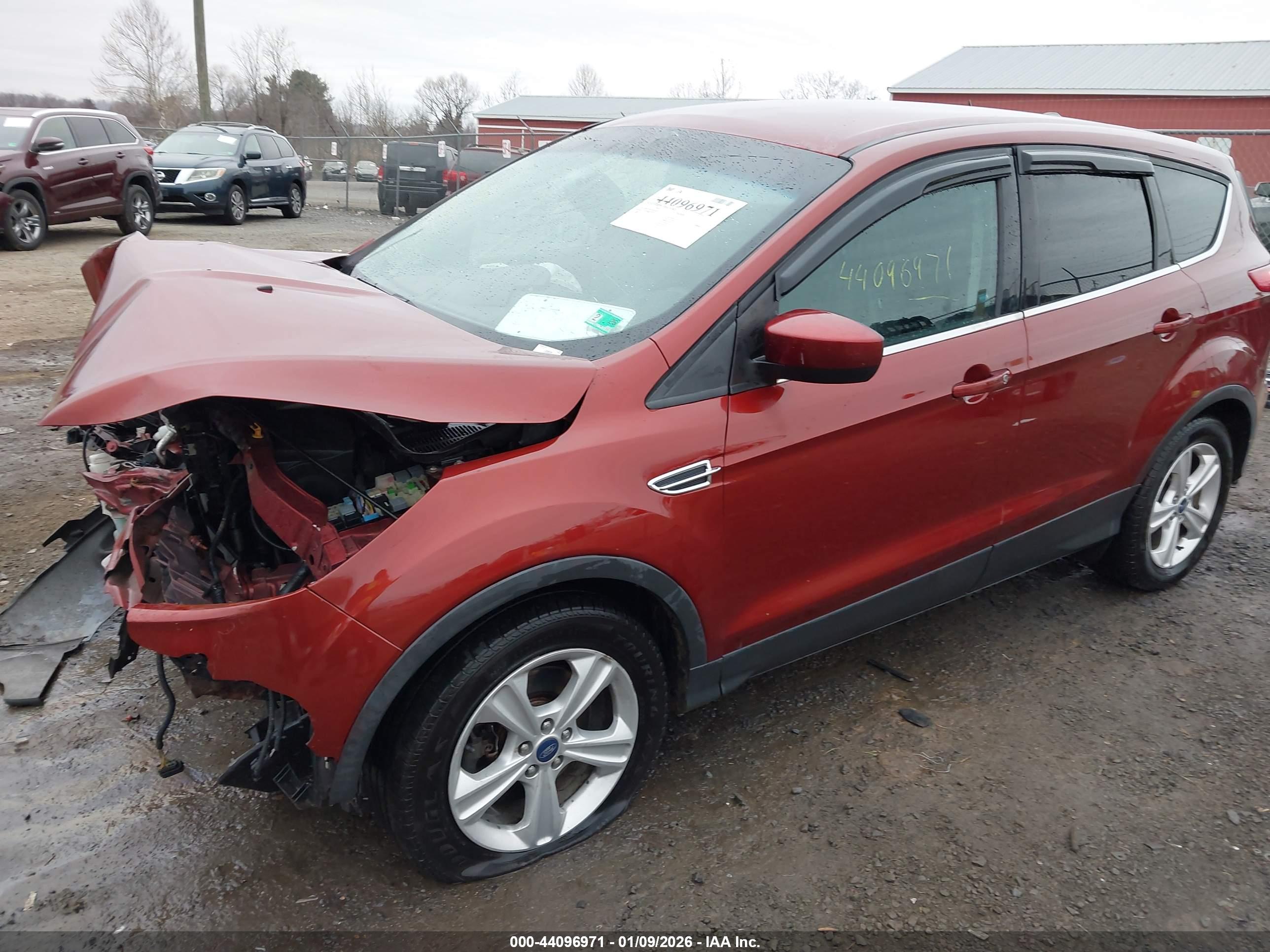 FORD ESCAPE image 2