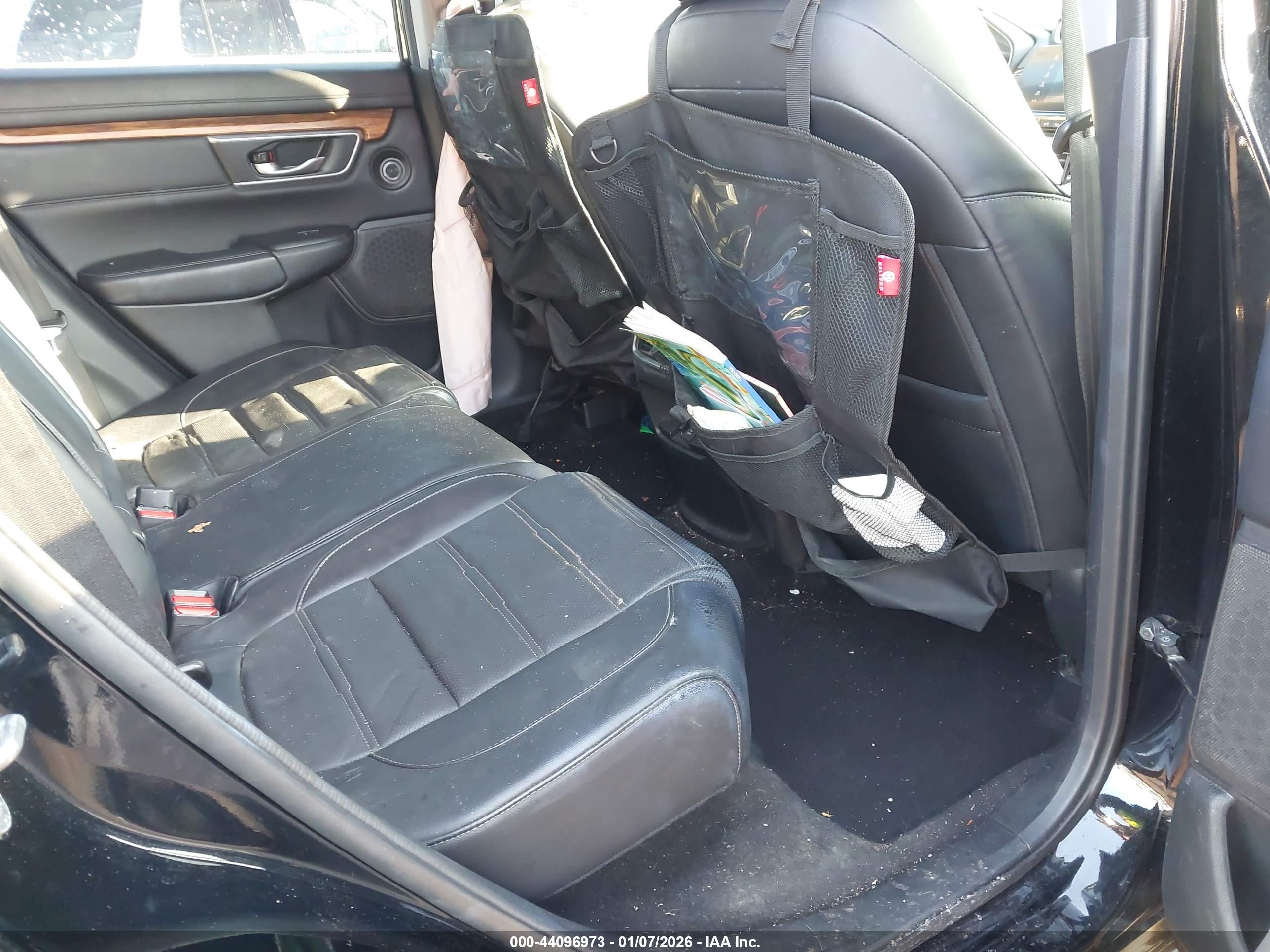 HONDA CR-V image 8