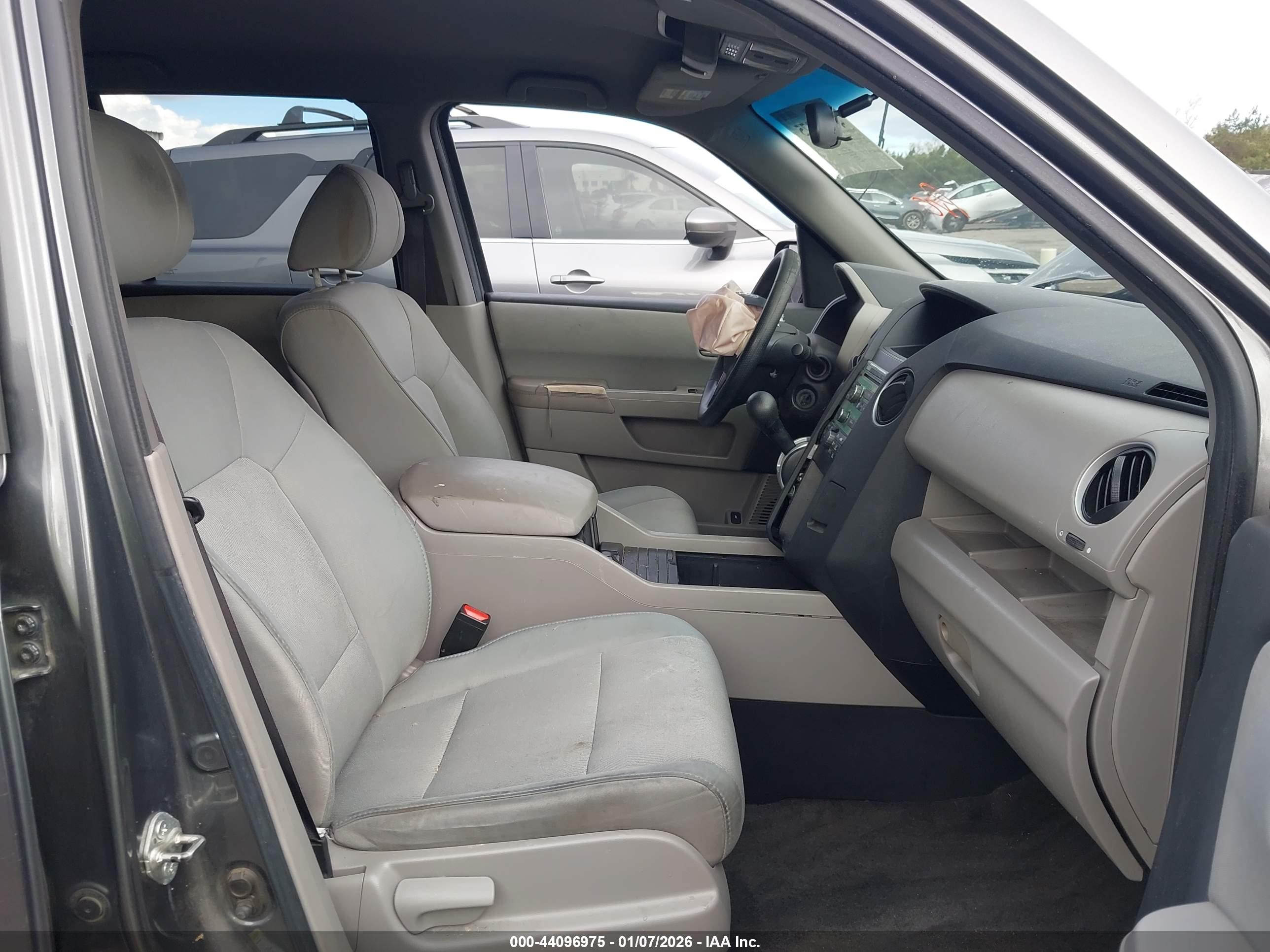 HONDA PILOT image 5