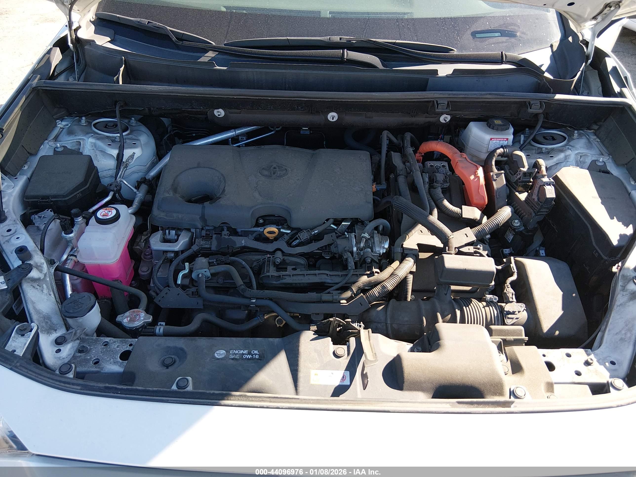 TOYOTA RAV4 image 10