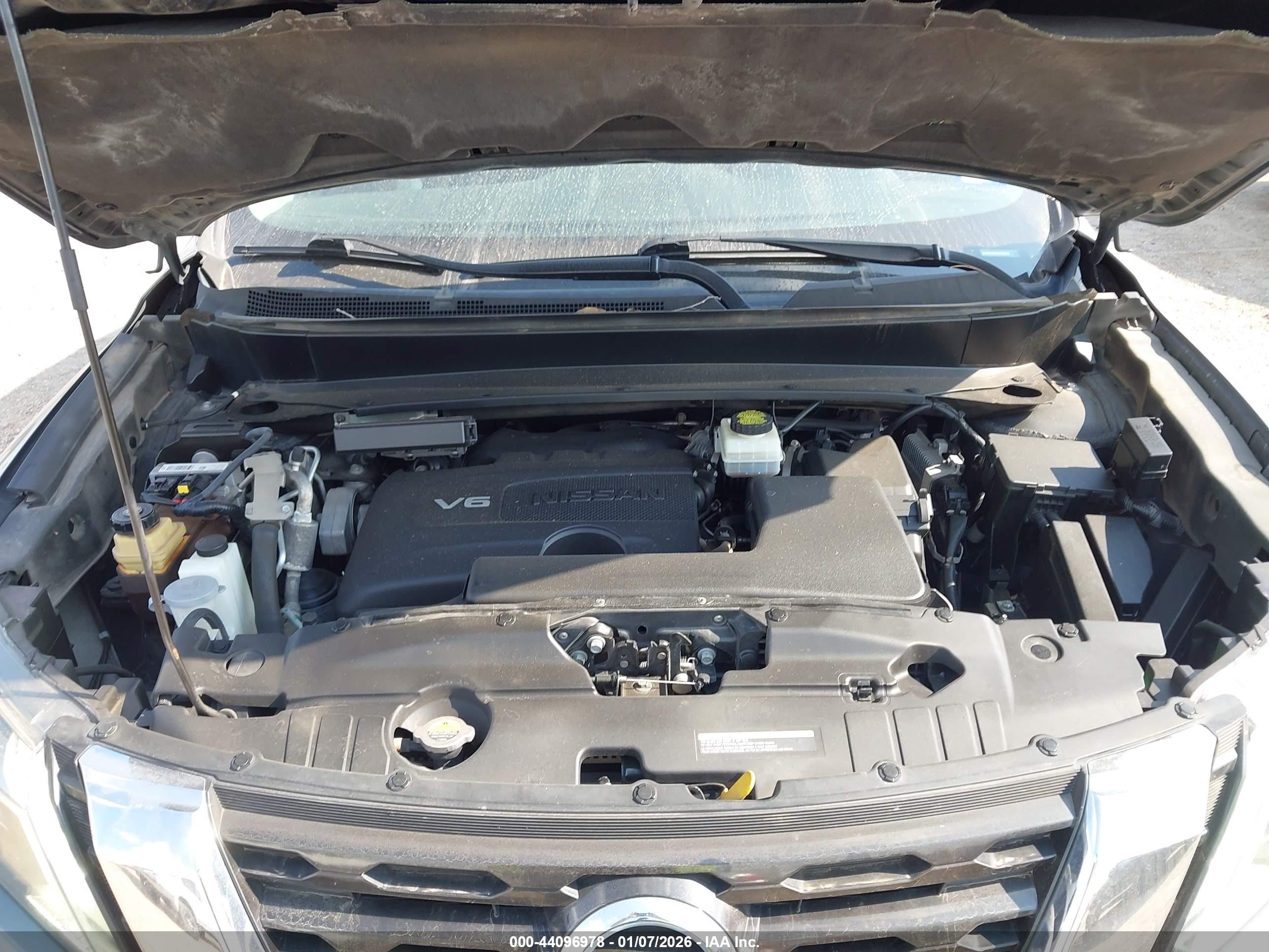 NISSAN PATHFINDER image 10