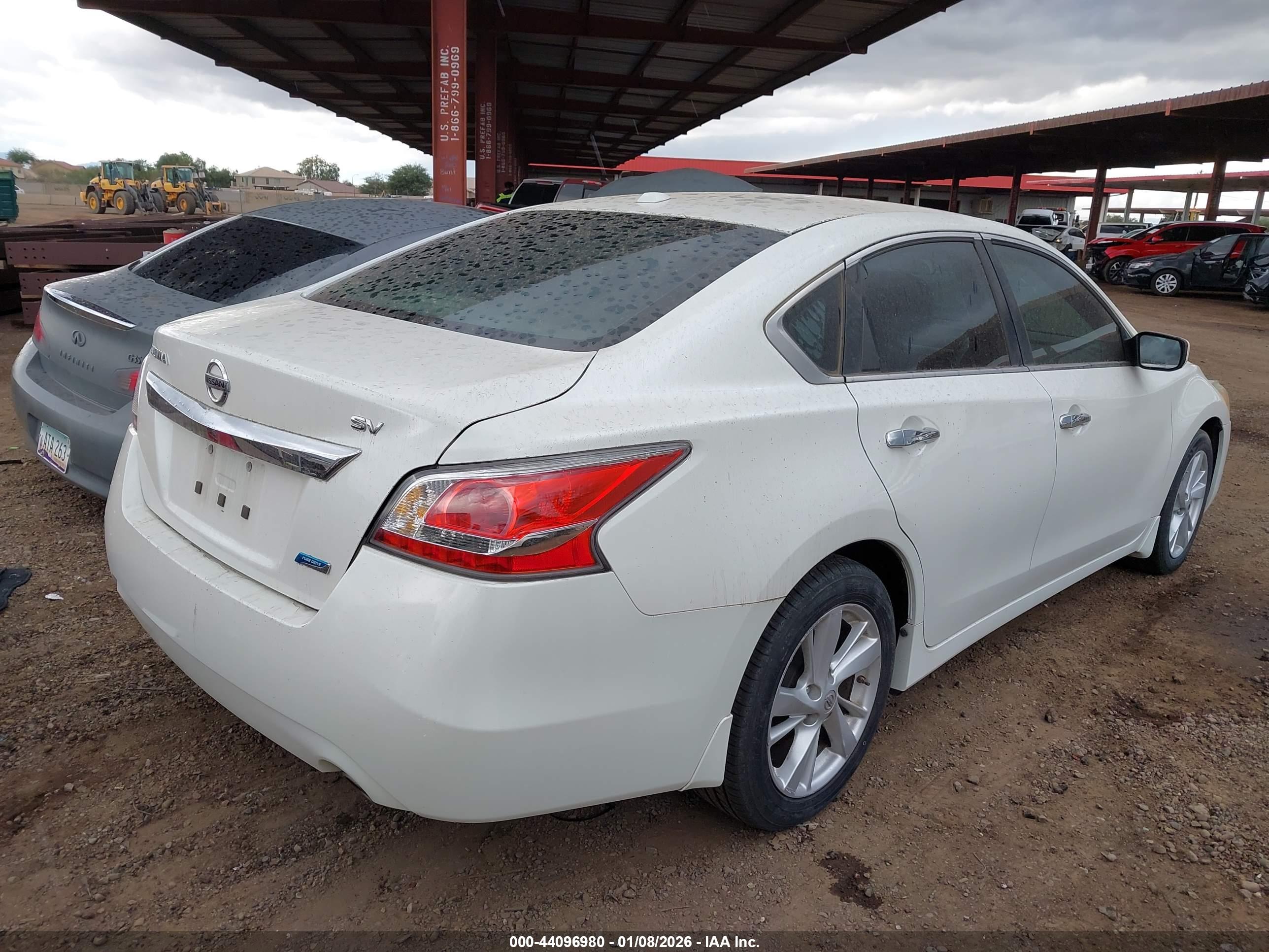 NISSAN ALTIMA image 4