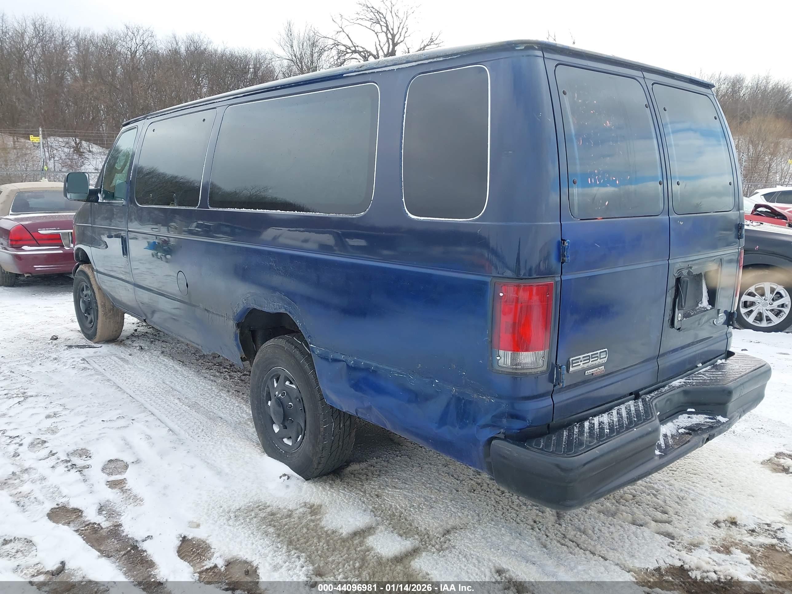 FORD E-350 image 3