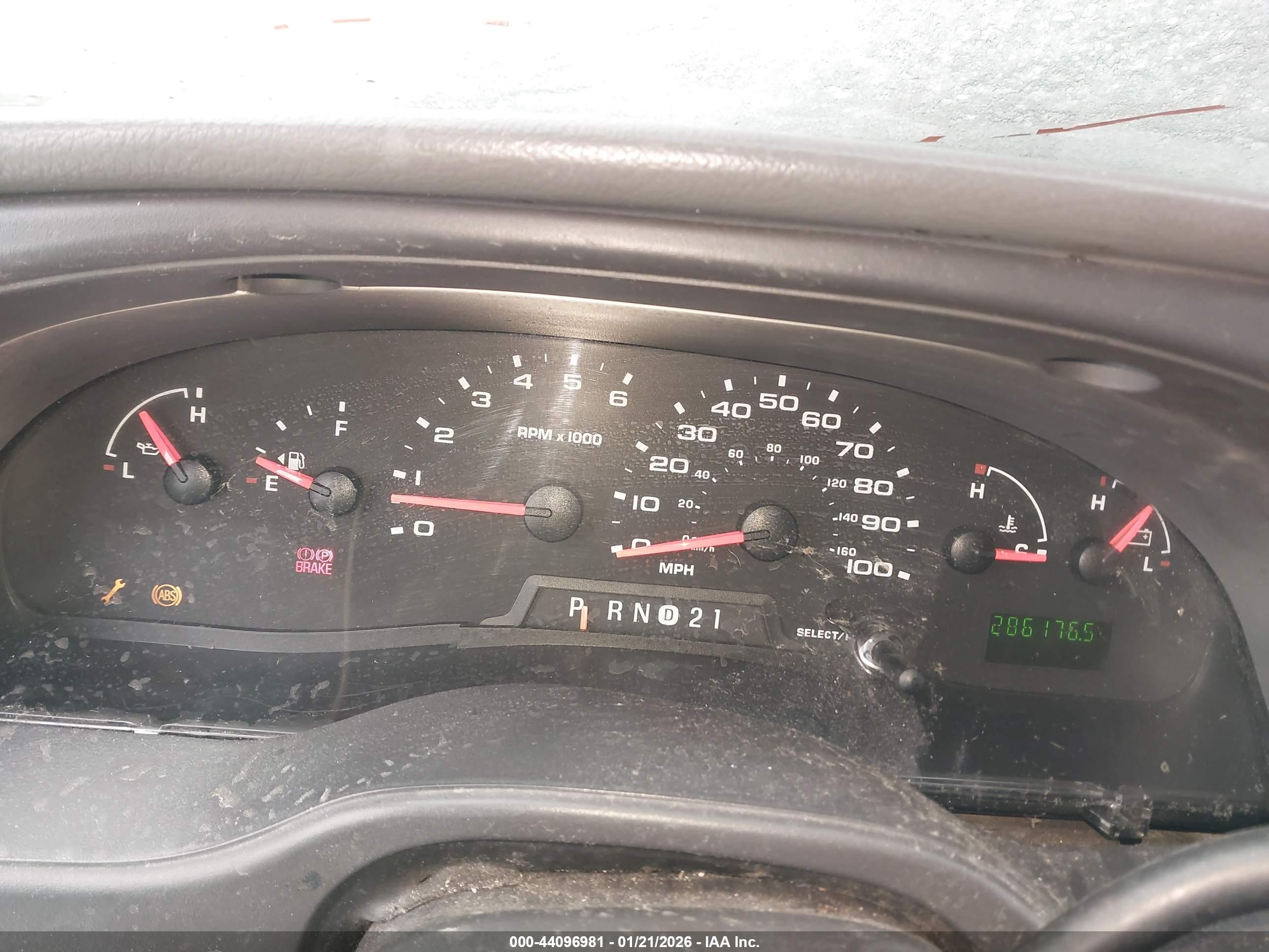 FORD E-350 image 7