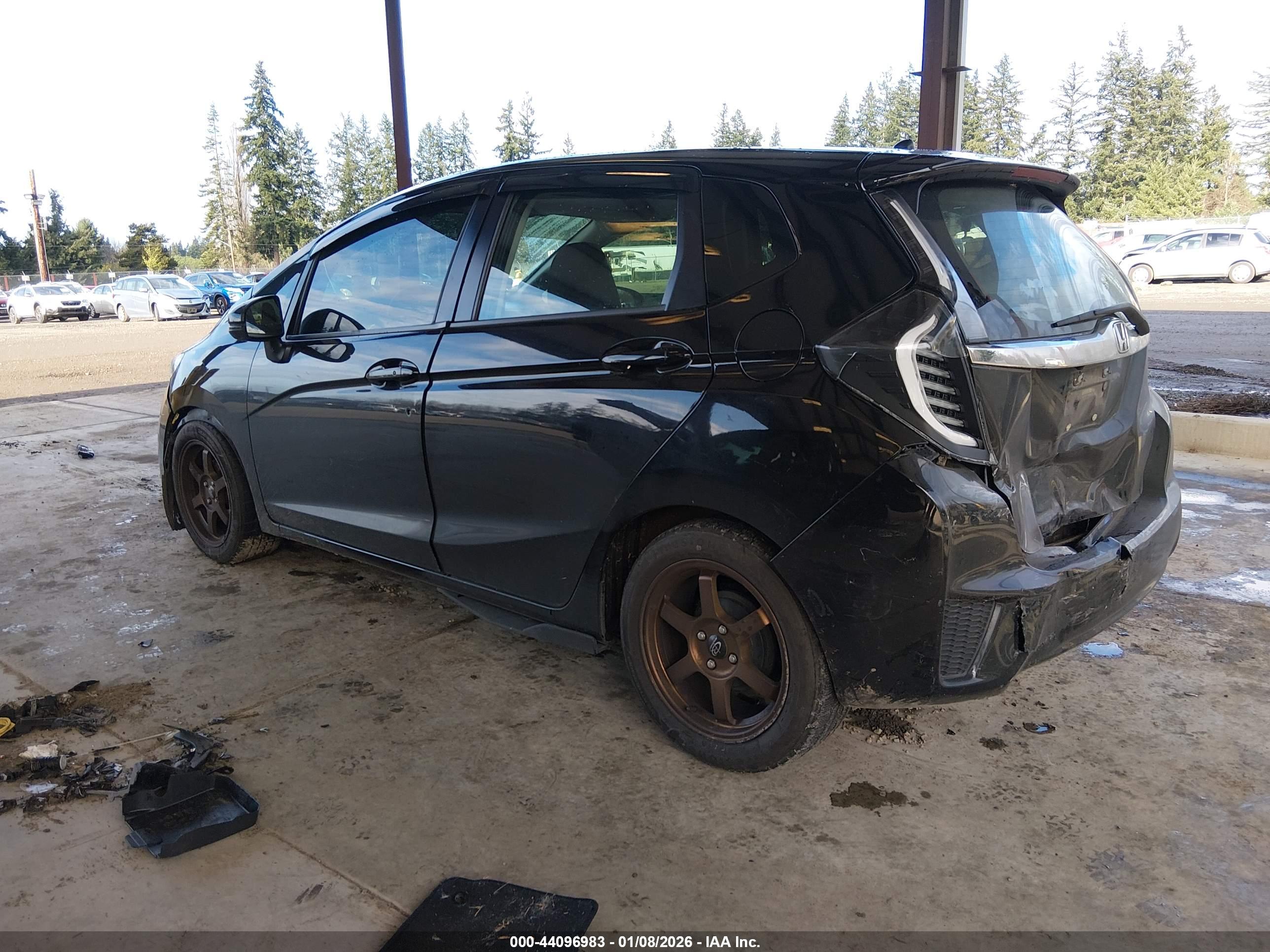 HONDA FIT image 3