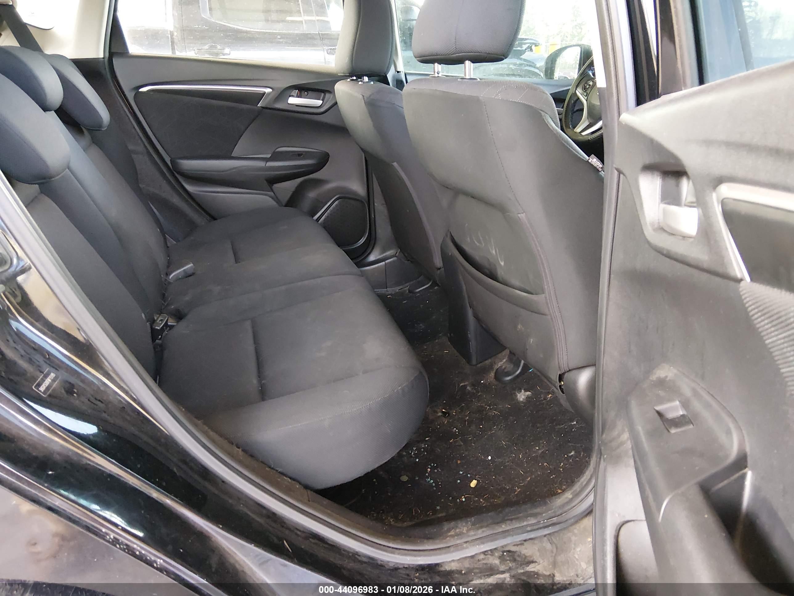 HONDA FIT image 8