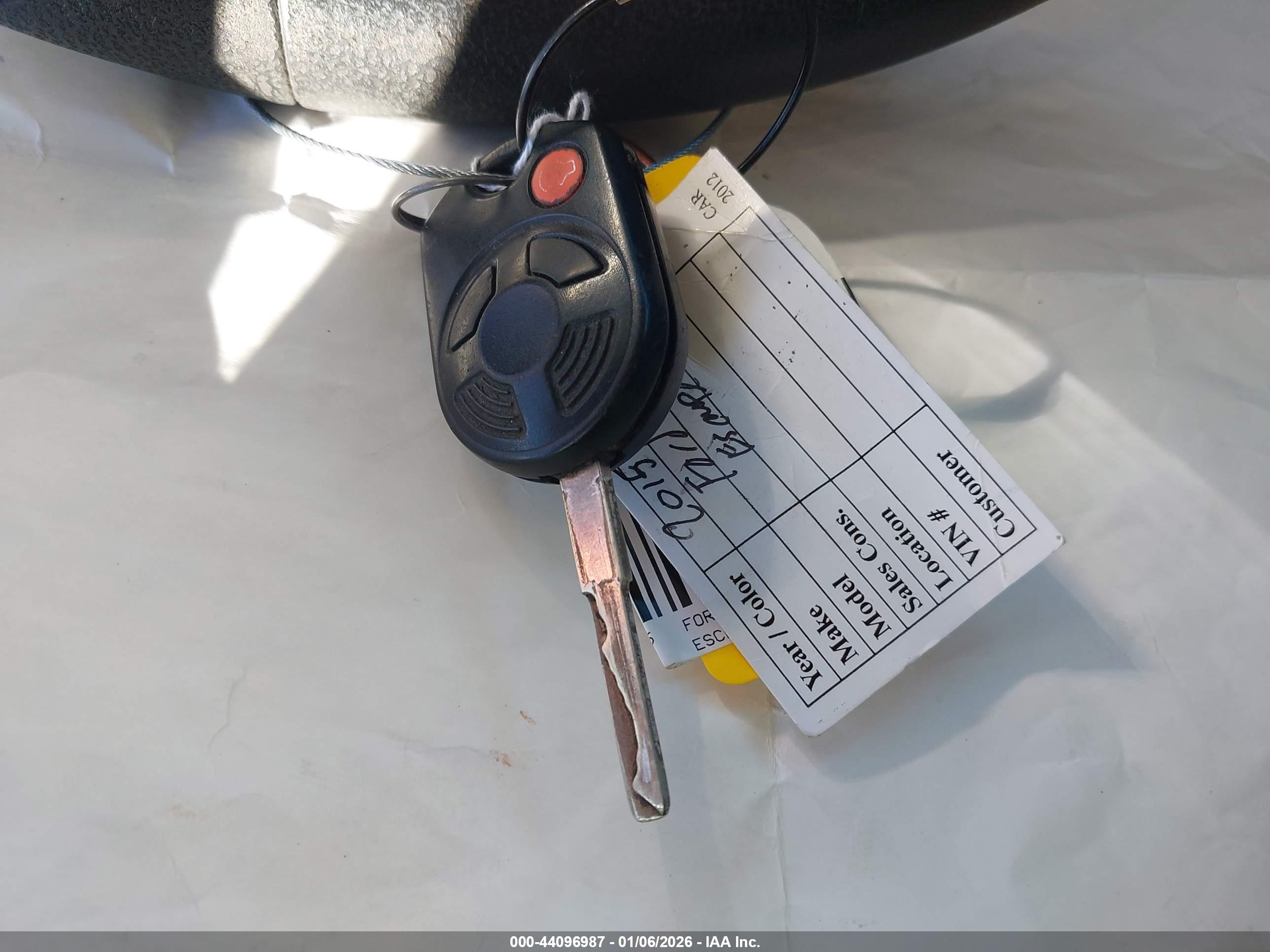 FORD ESCAPE image 11