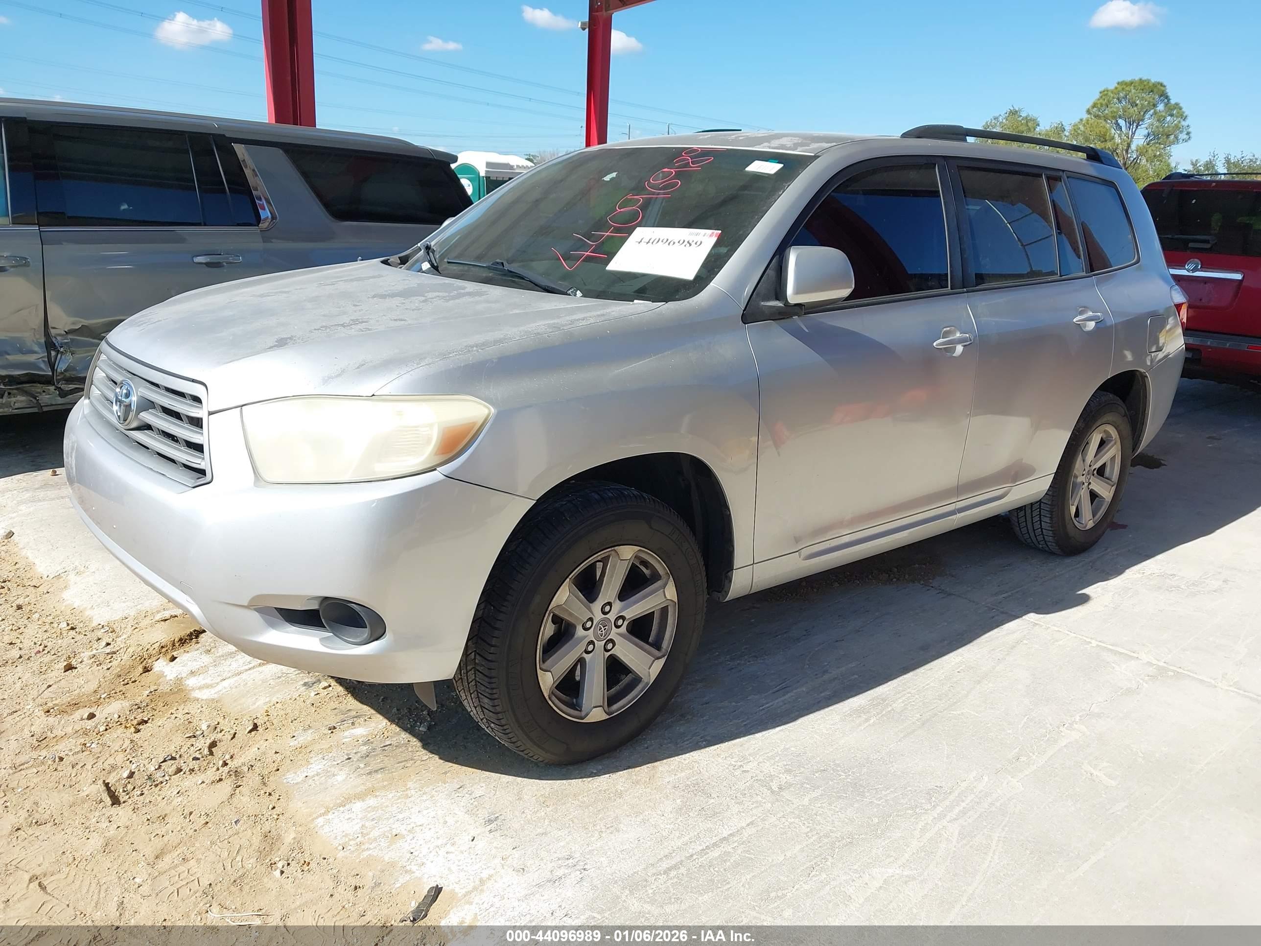 TOYOTA HIGHLANDER image 2