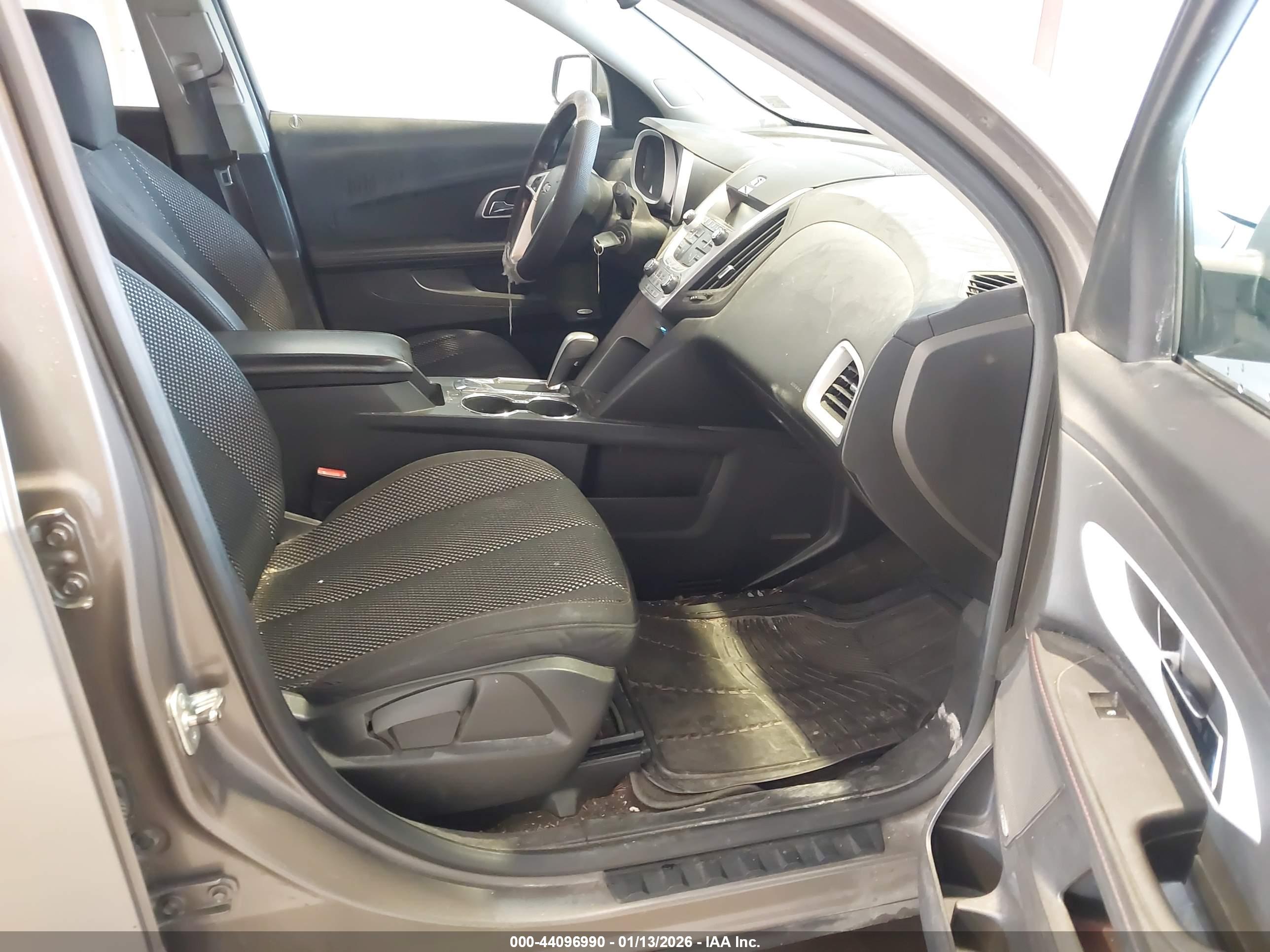 CHEVROLET EQUINOX image 5