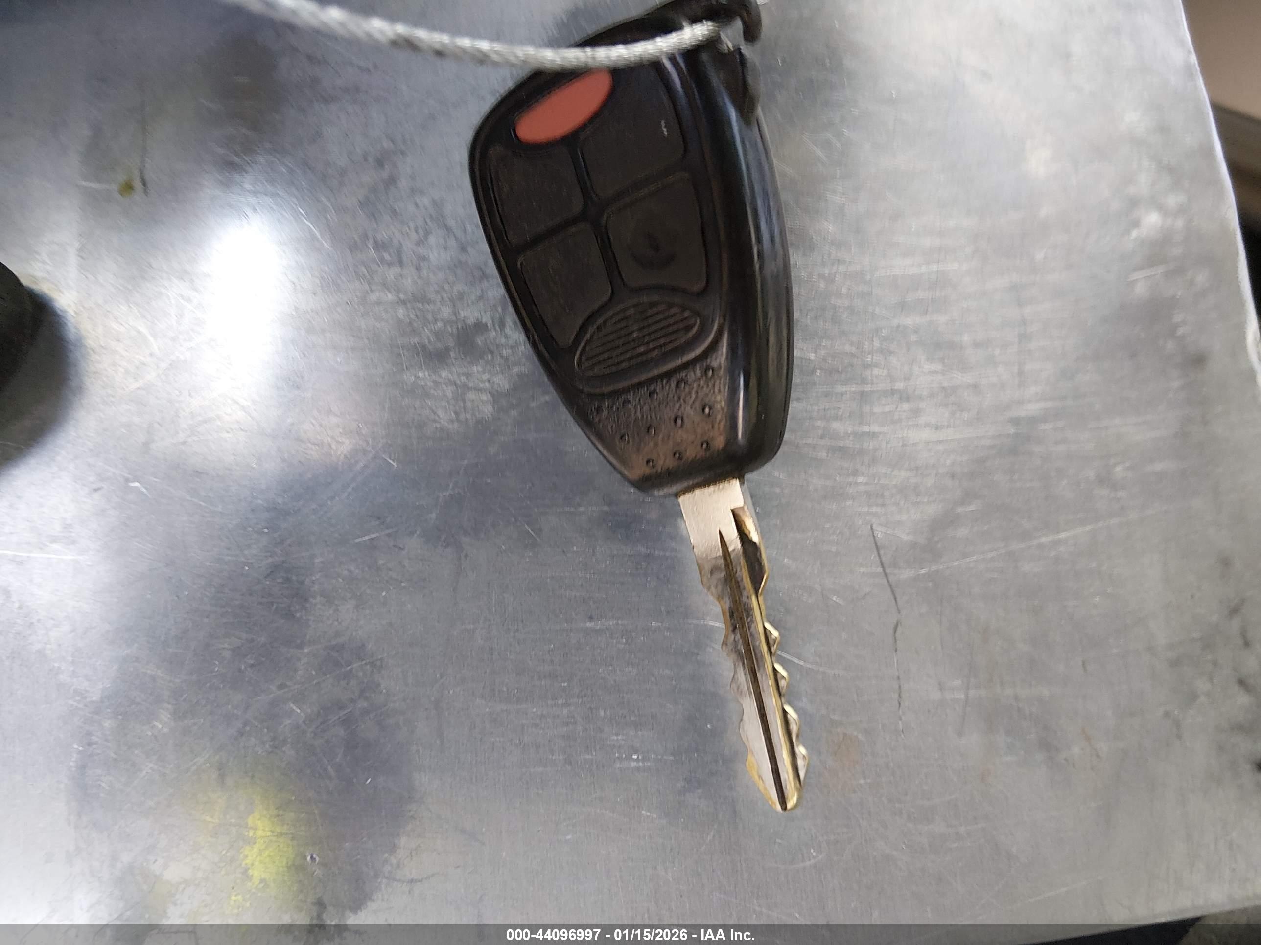 JEEP LIBERTY image 11