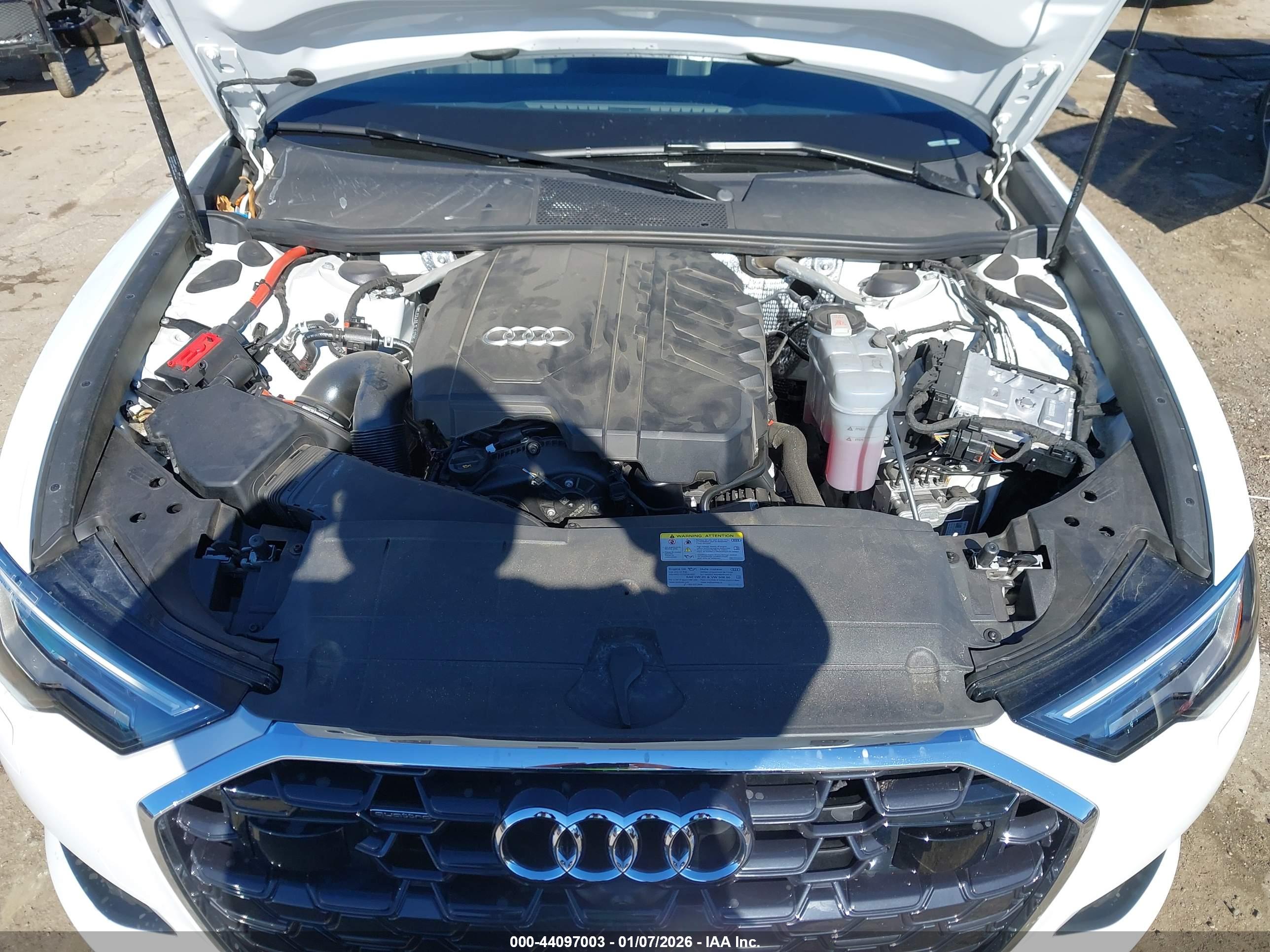 AUDI A6 image 10