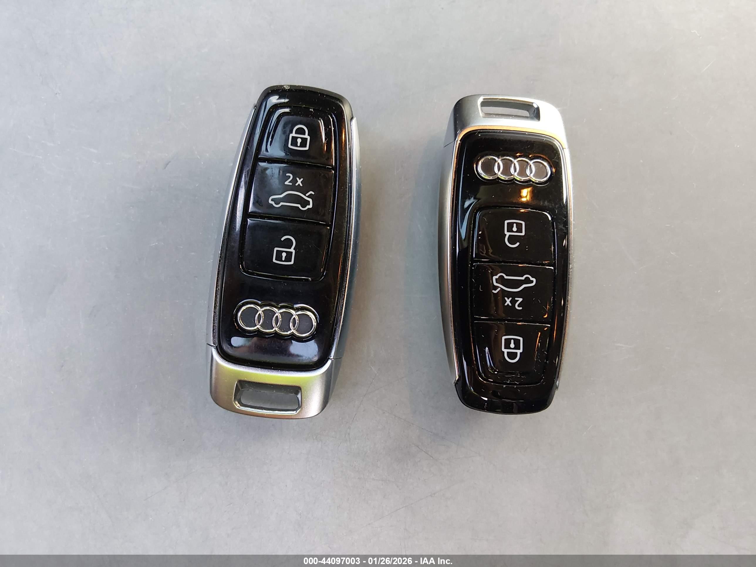AUDI A6 image 11