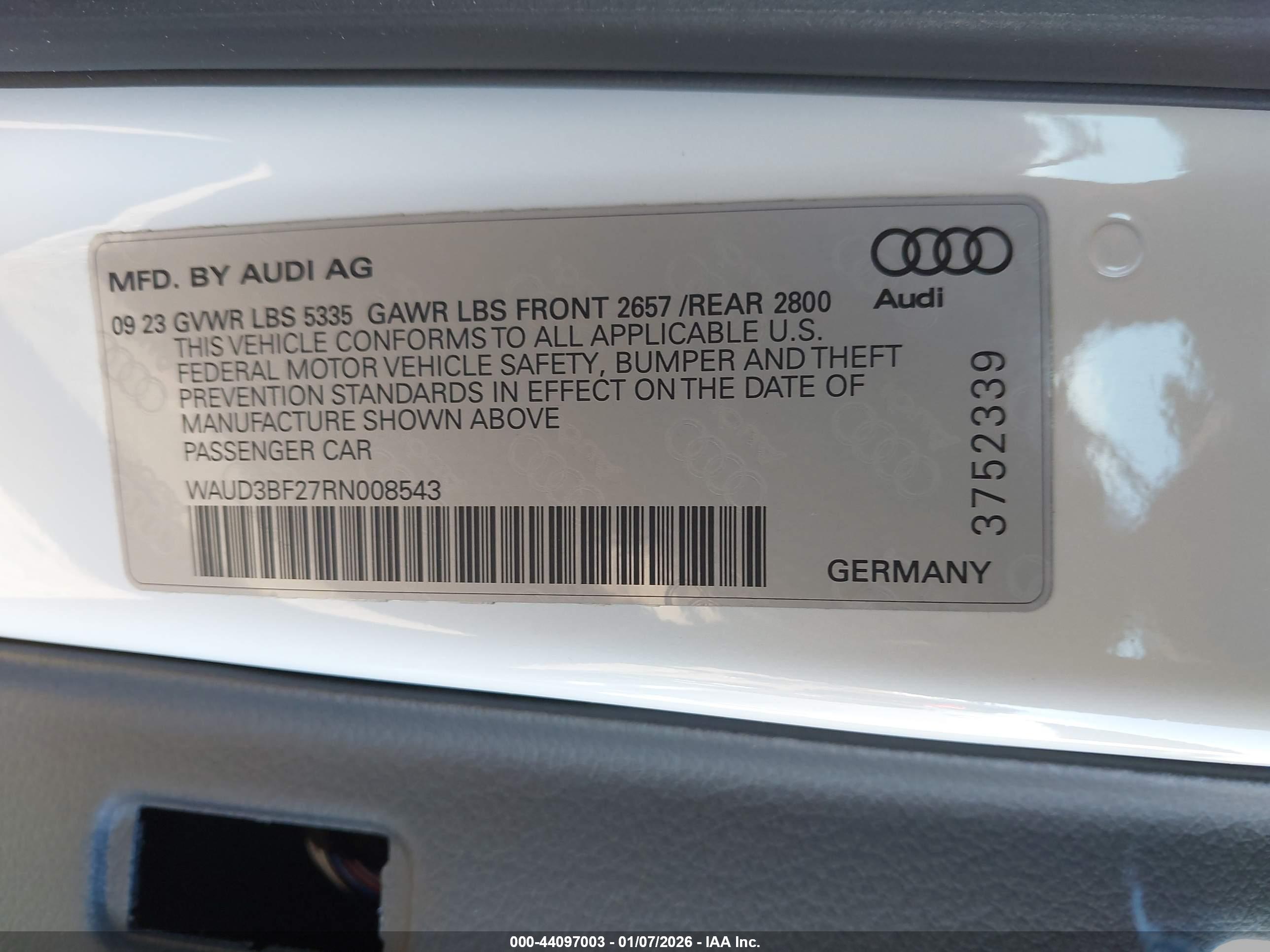 AUDI A6 image 9