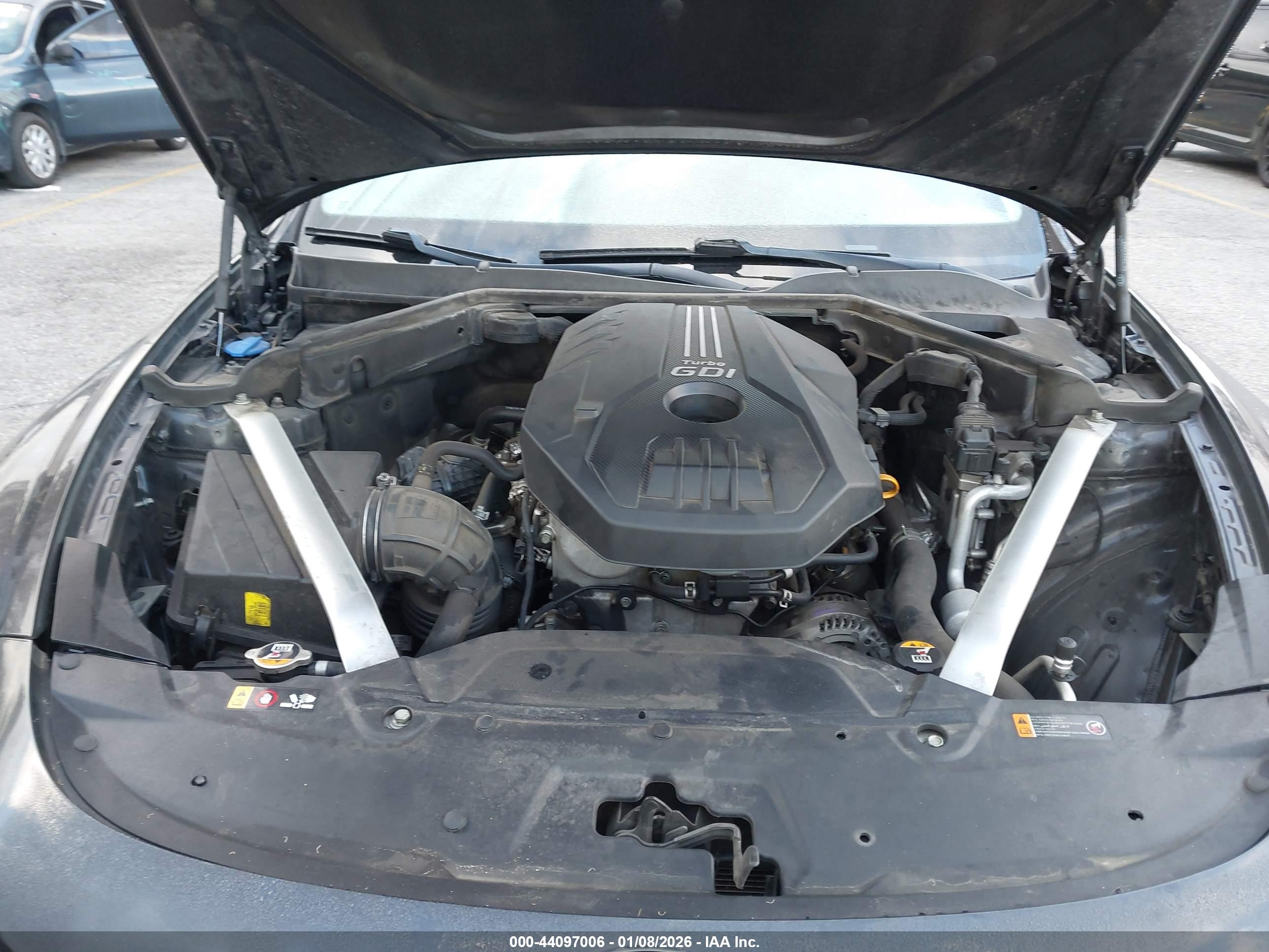 KIA STINGER image 10