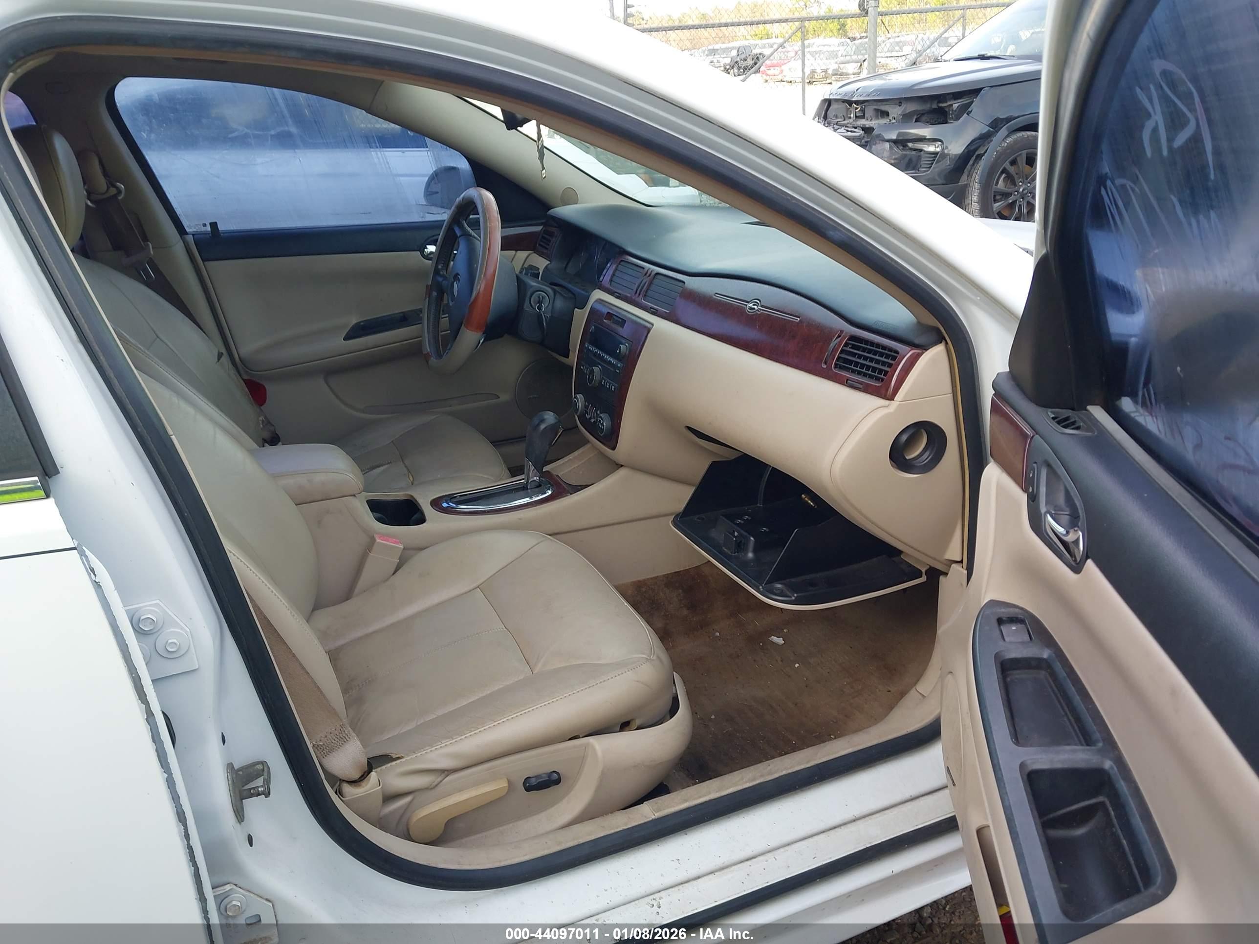 CHEVROLET IMPALA image 5