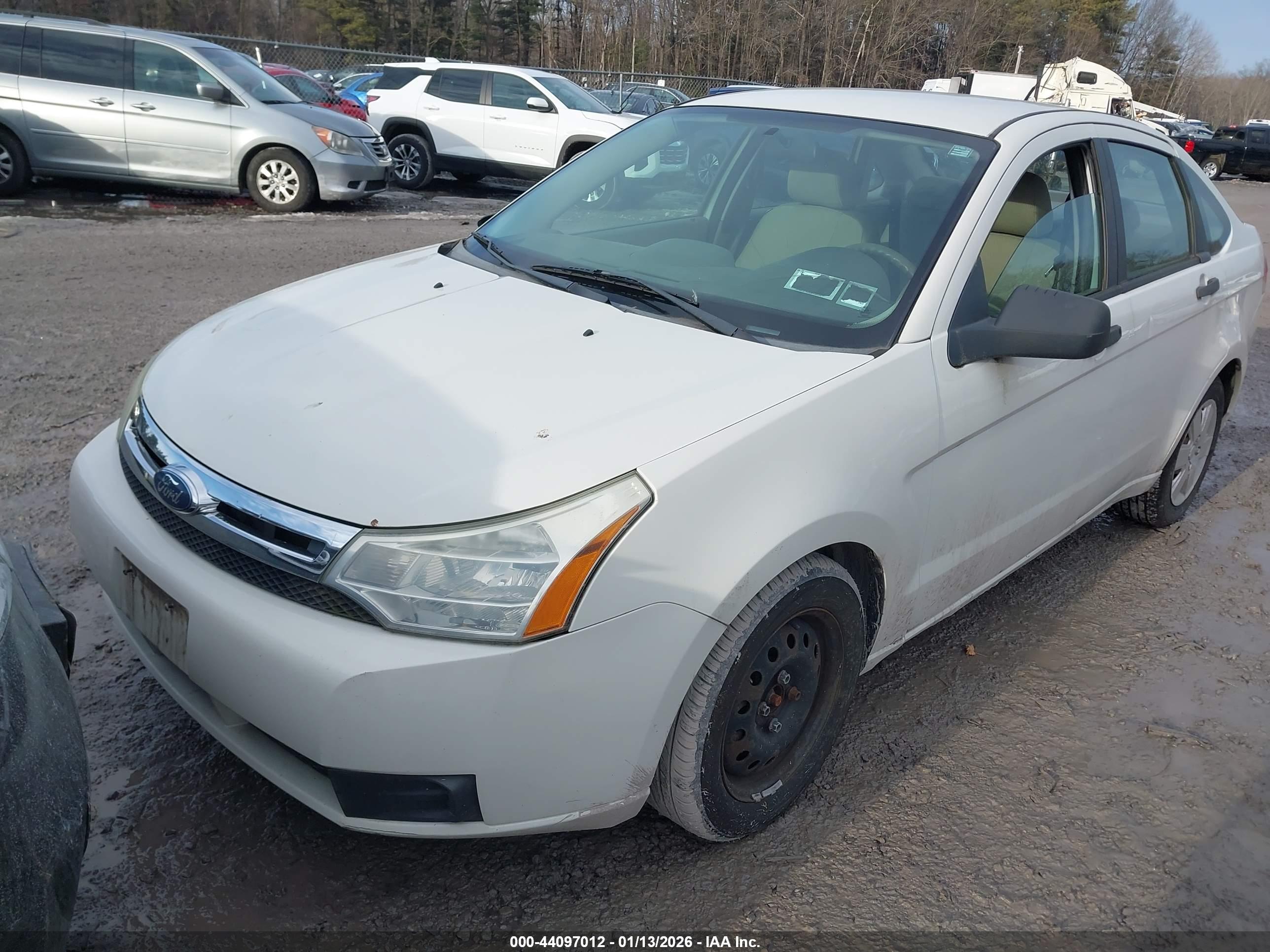 FORD FOCUS image 2