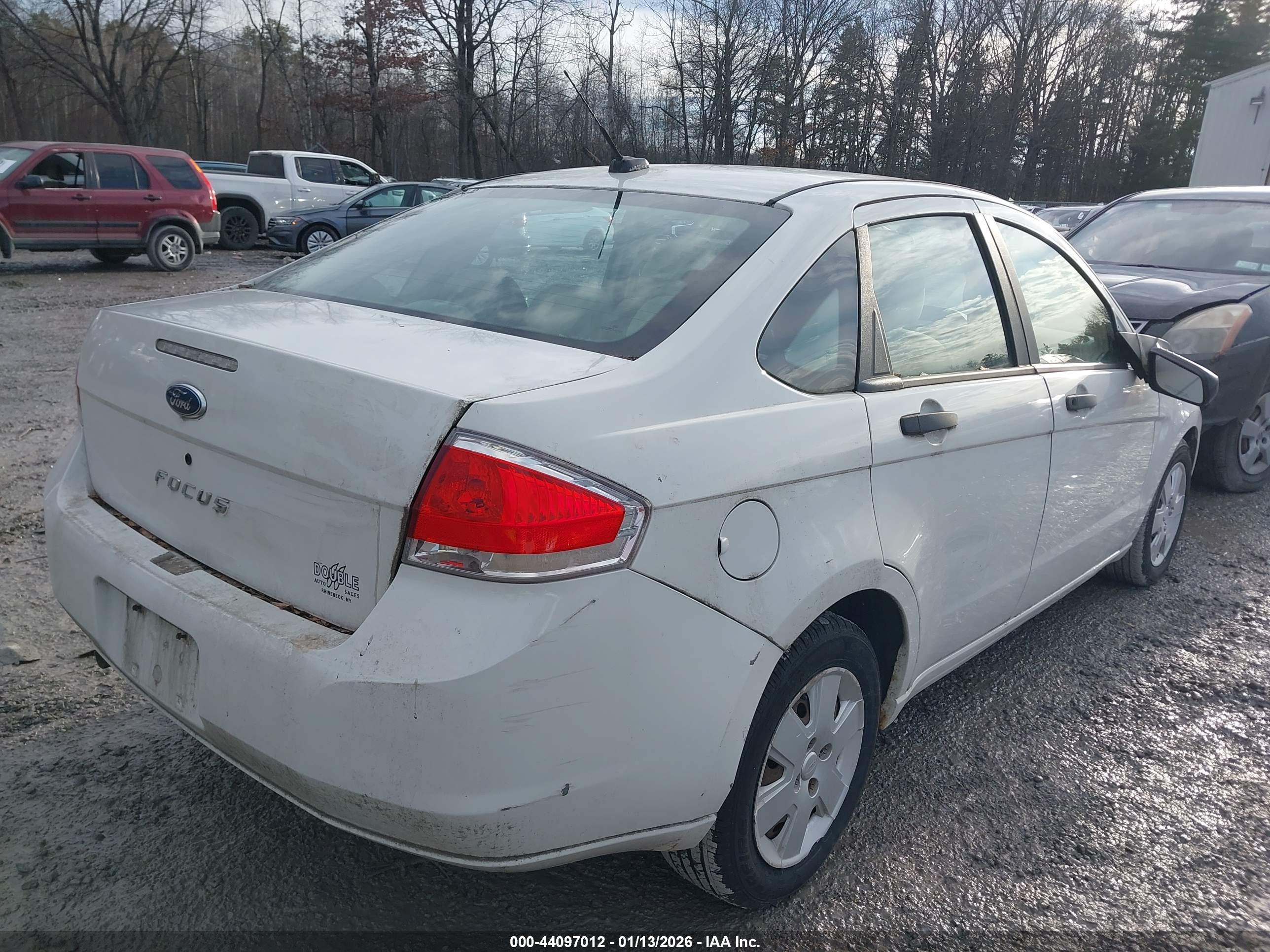 FORD FOCUS image 4