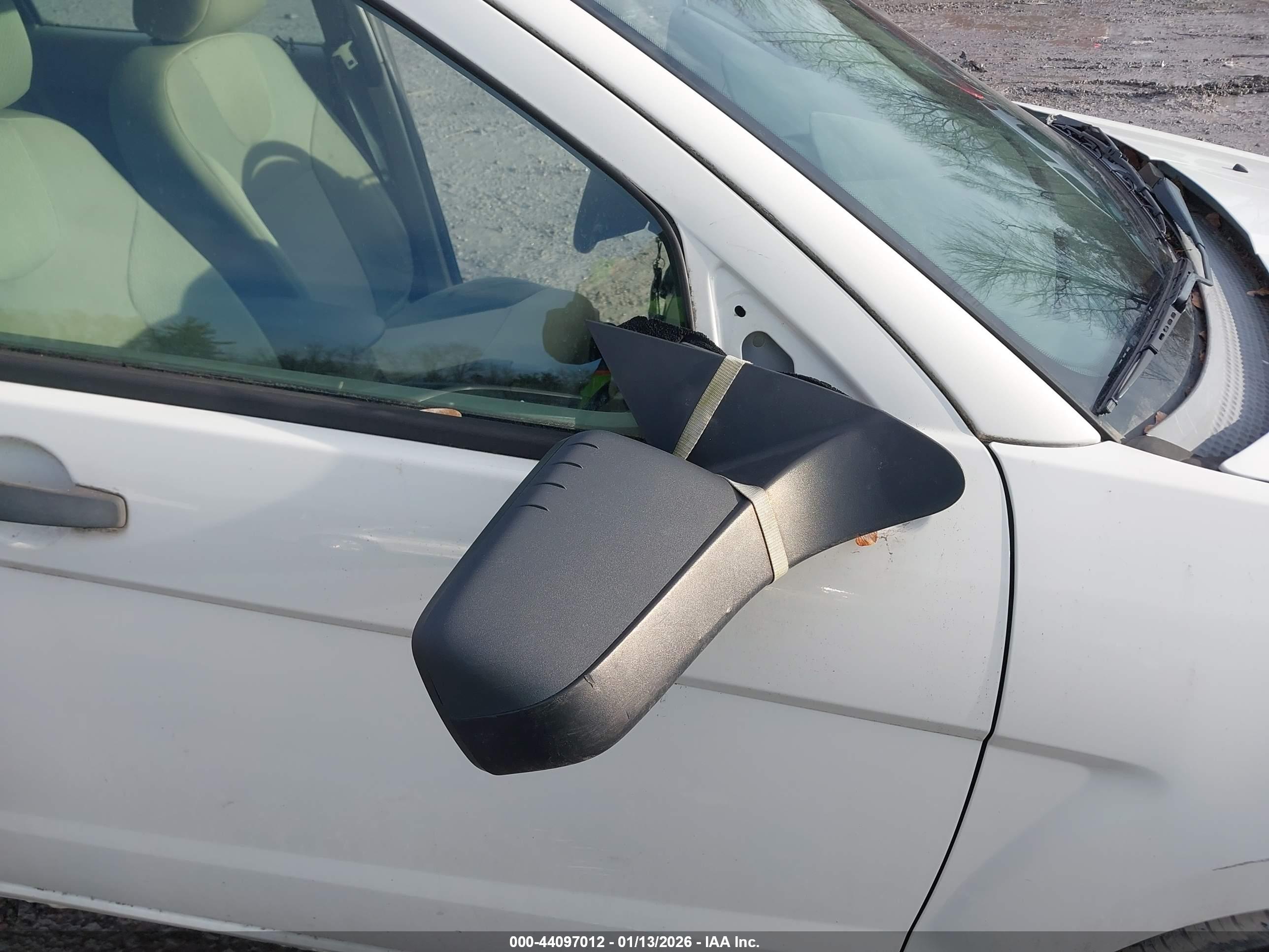 FORD FOCUS image 6