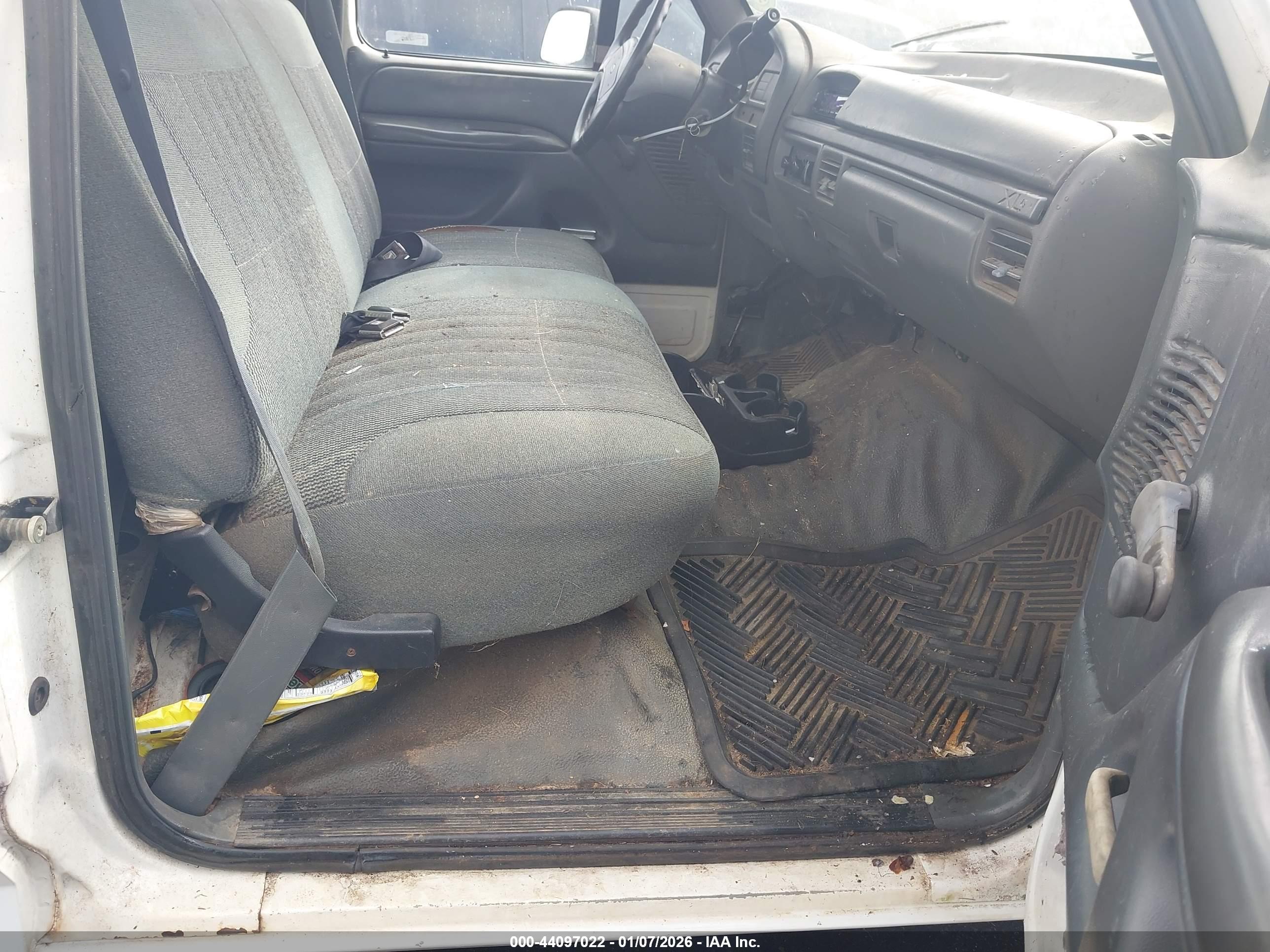 FORD F150 image 8