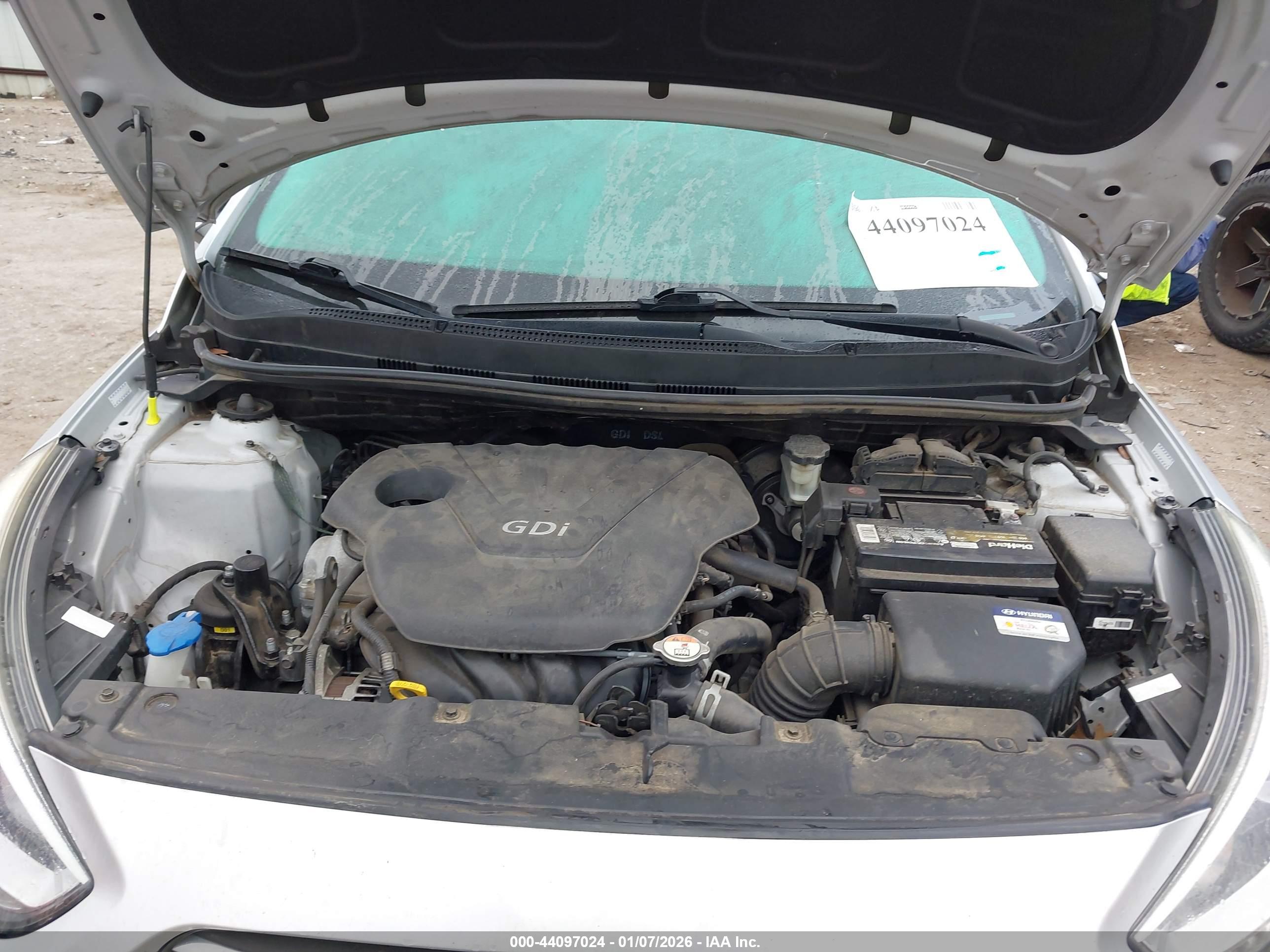 HYUNDAI ACCENT image 10
