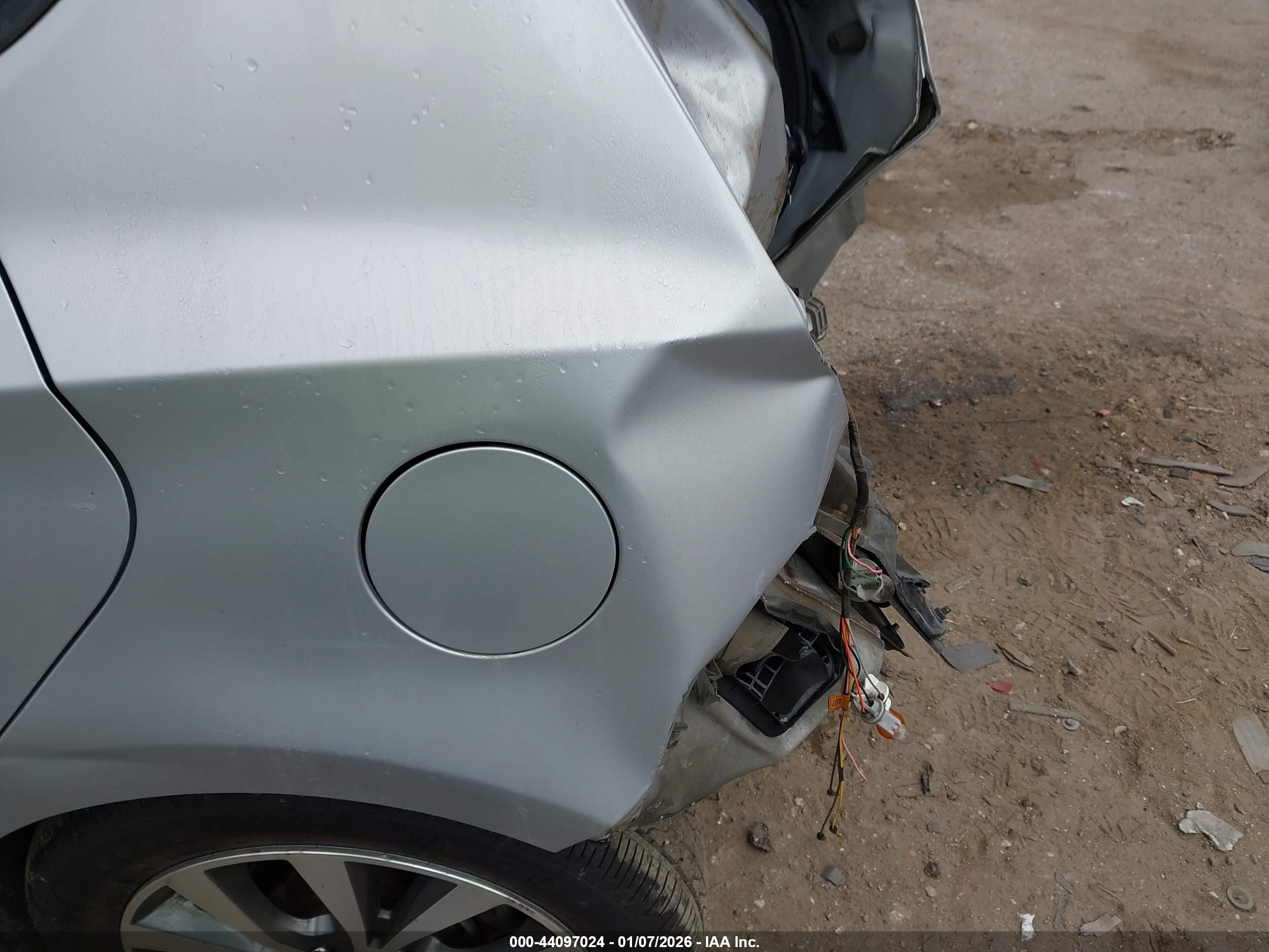 HYUNDAI ACCENT image 6