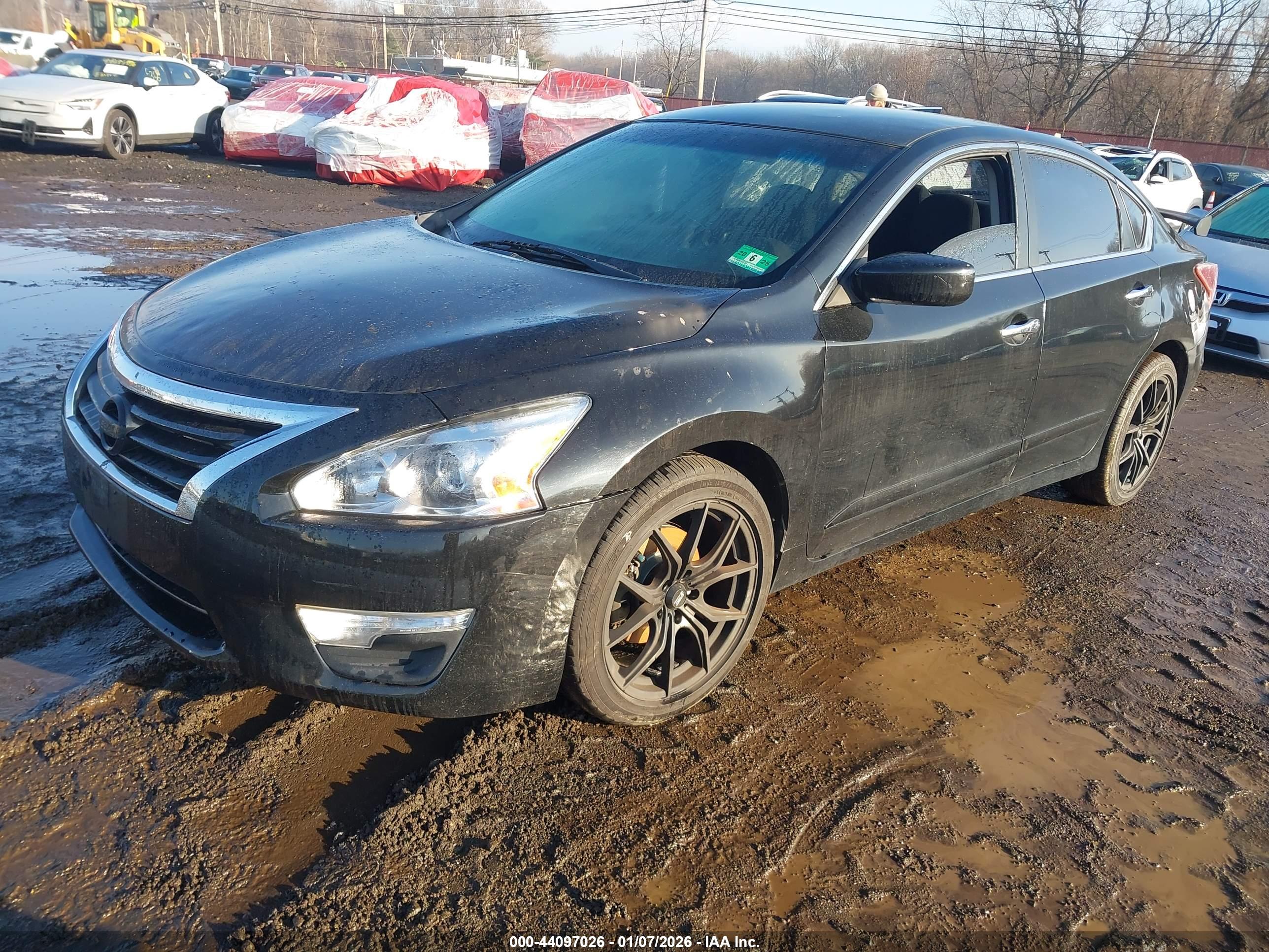 NISSAN ALTIMA image 2