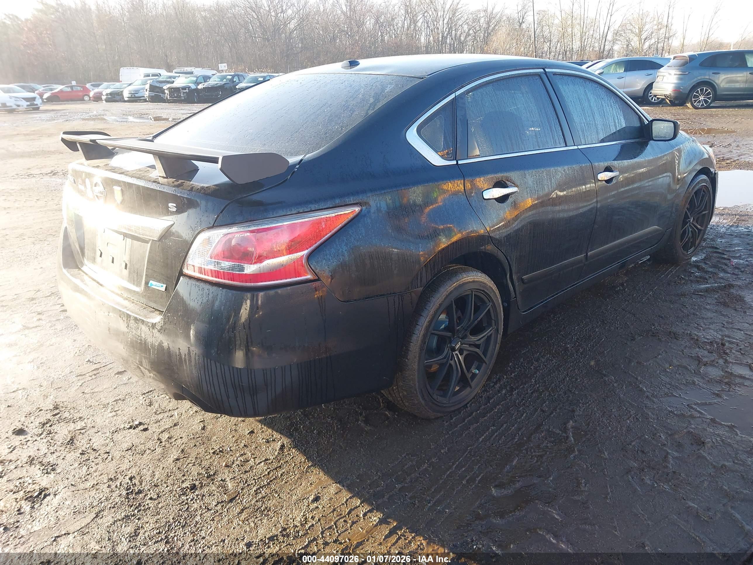 NISSAN ALTIMA image 4