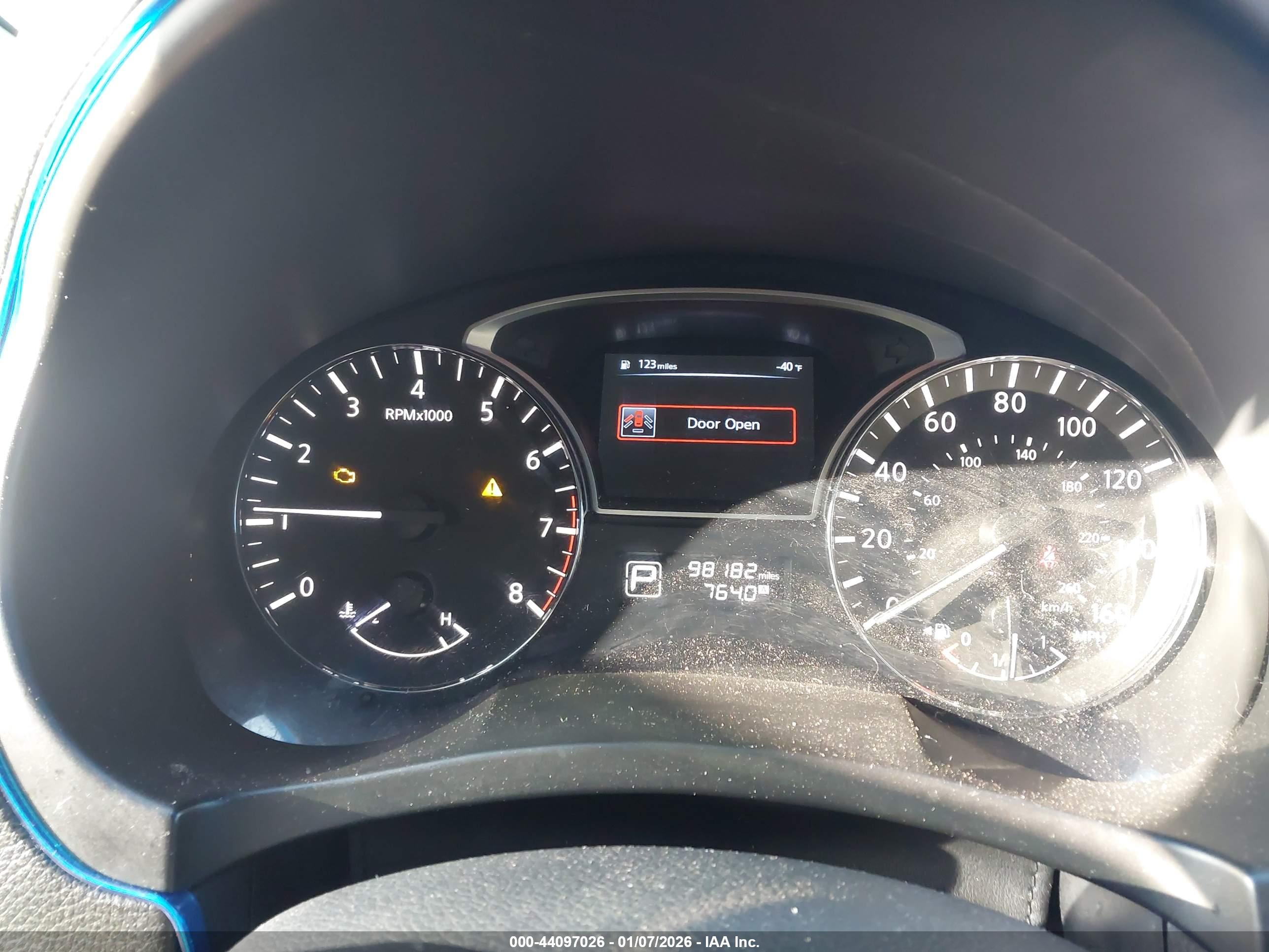 NISSAN ALTIMA image 7
