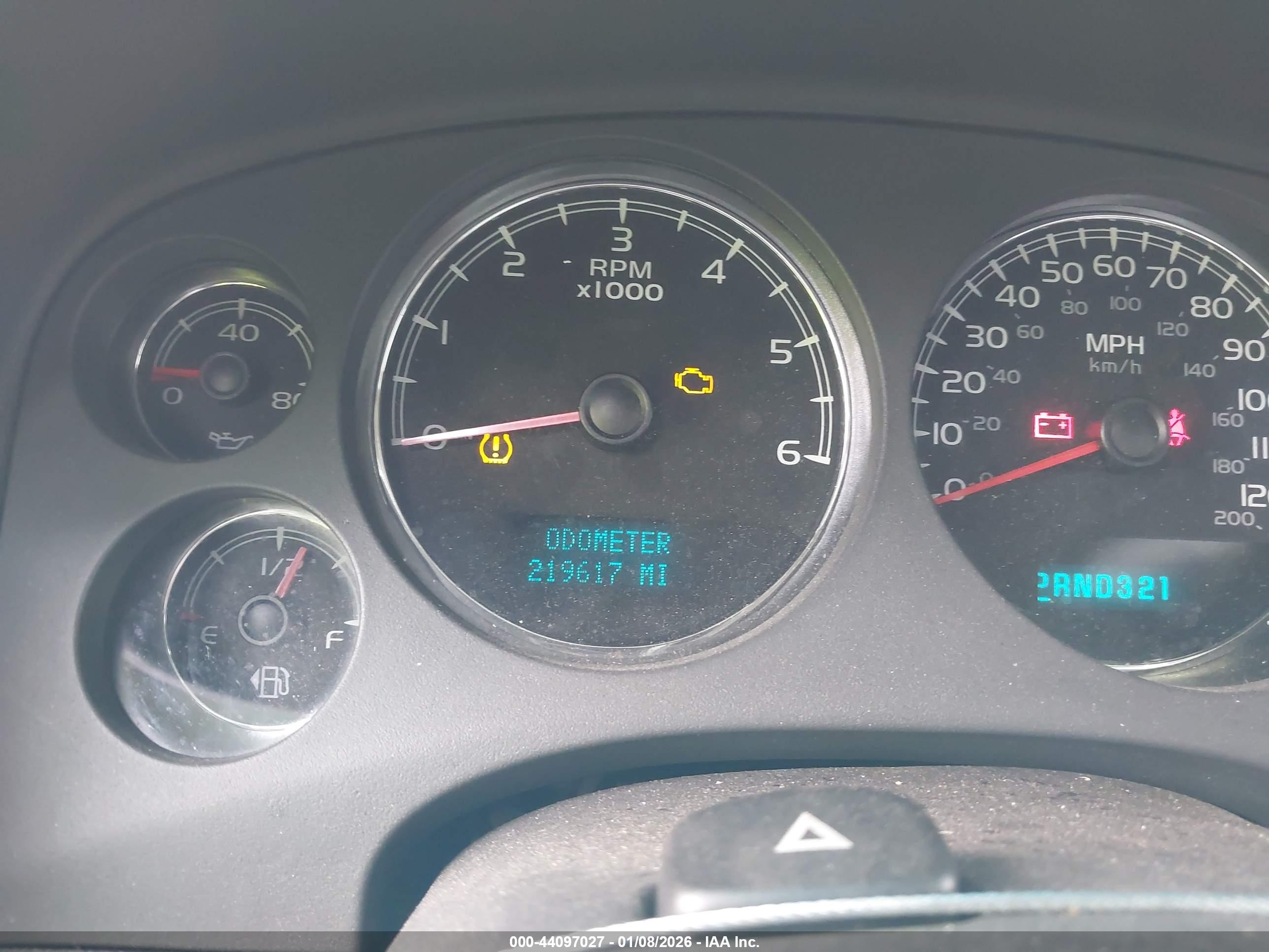 CHEVROLET AVALANCHE image 7