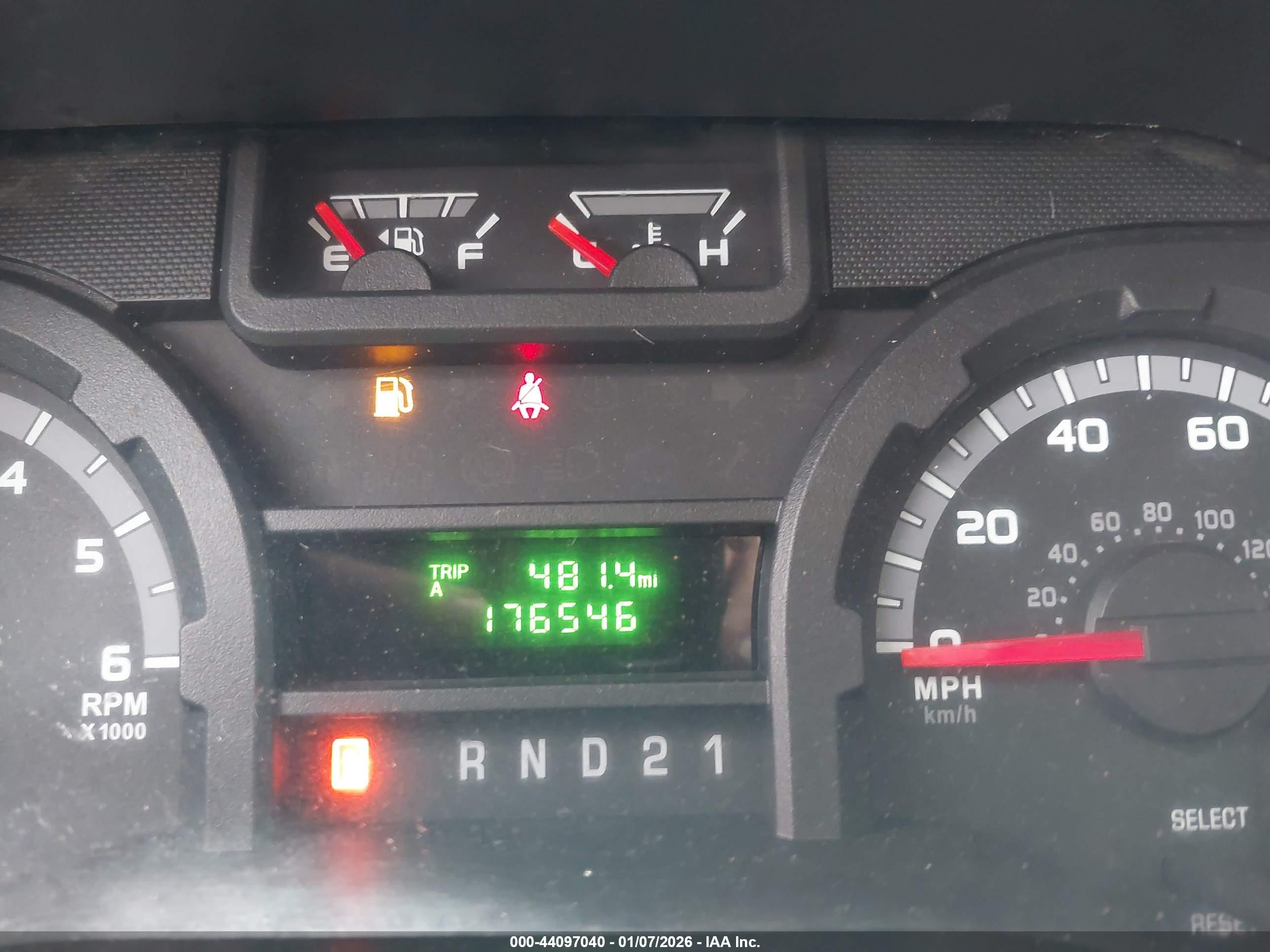 FORD E-250 image 7