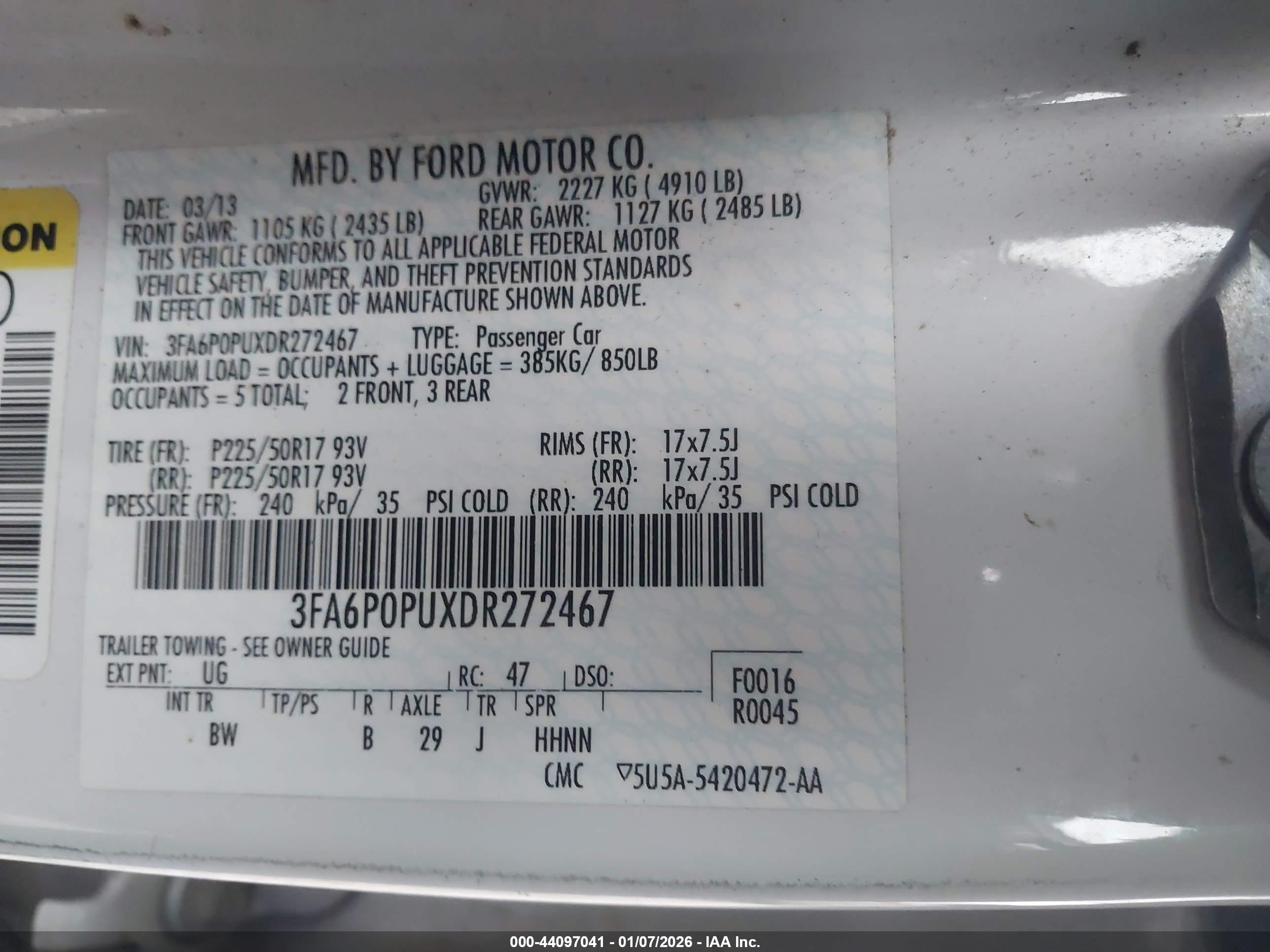 FORD FUSION image 9