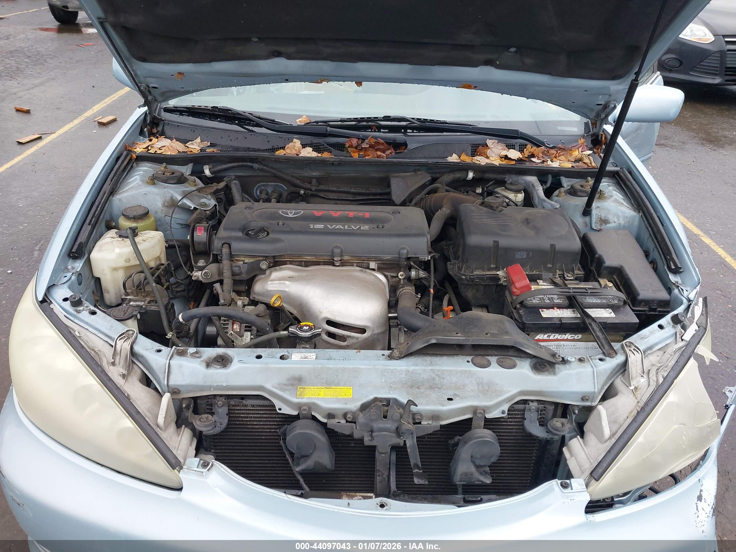 TOYOTA CAMRY image 10