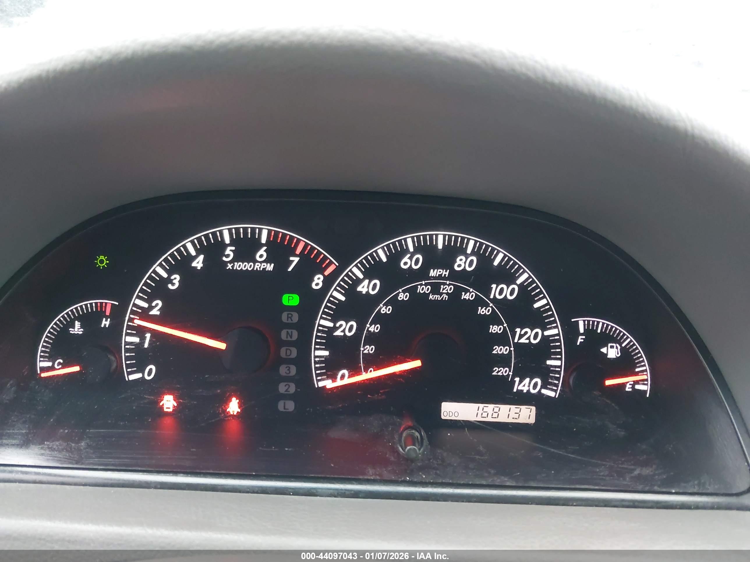 TOYOTA CAMRY image 7