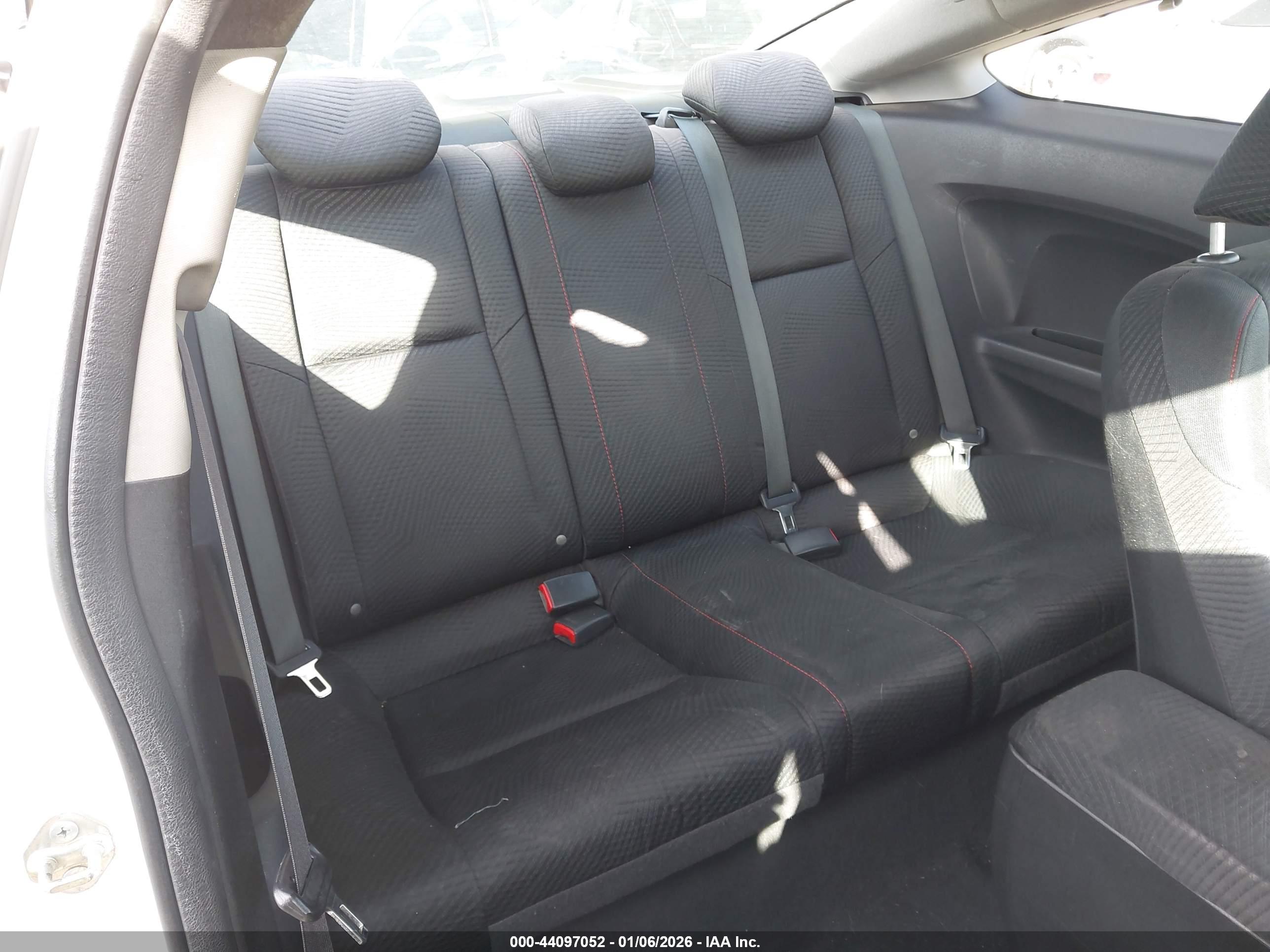HONDA CIVIC image 8