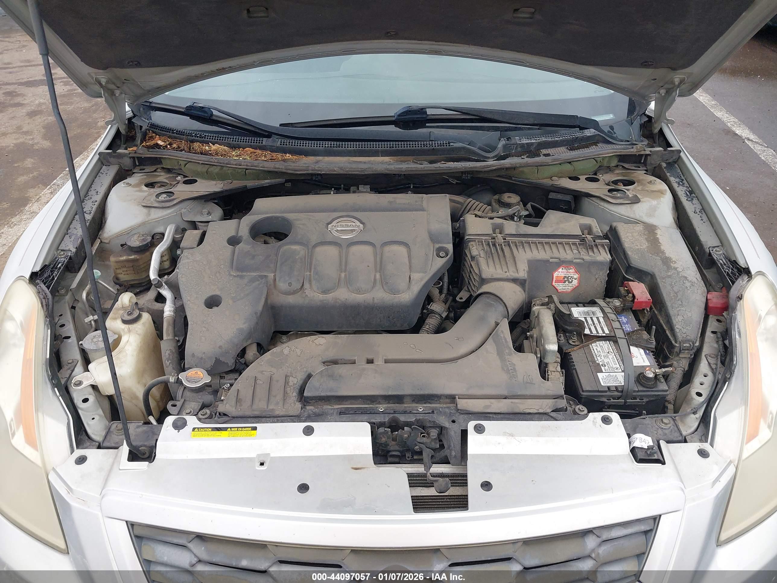 NISSAN ALTIMA image 10