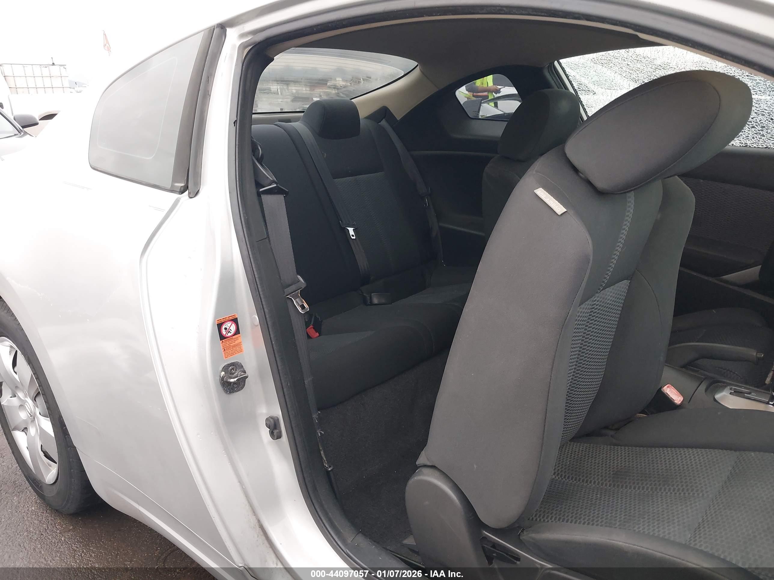 NISSAN ALTIMA image 8