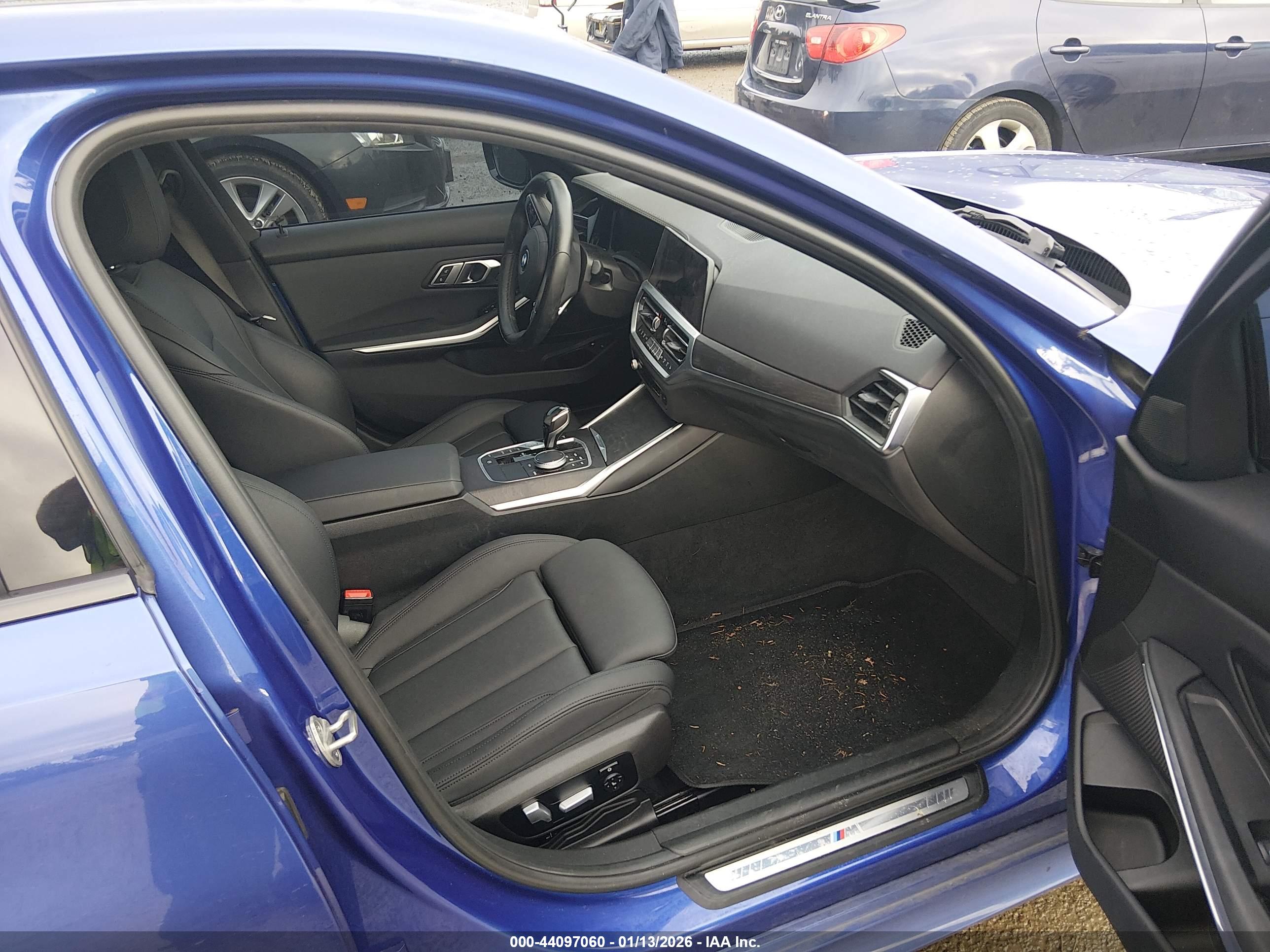 BMW 3 image 5