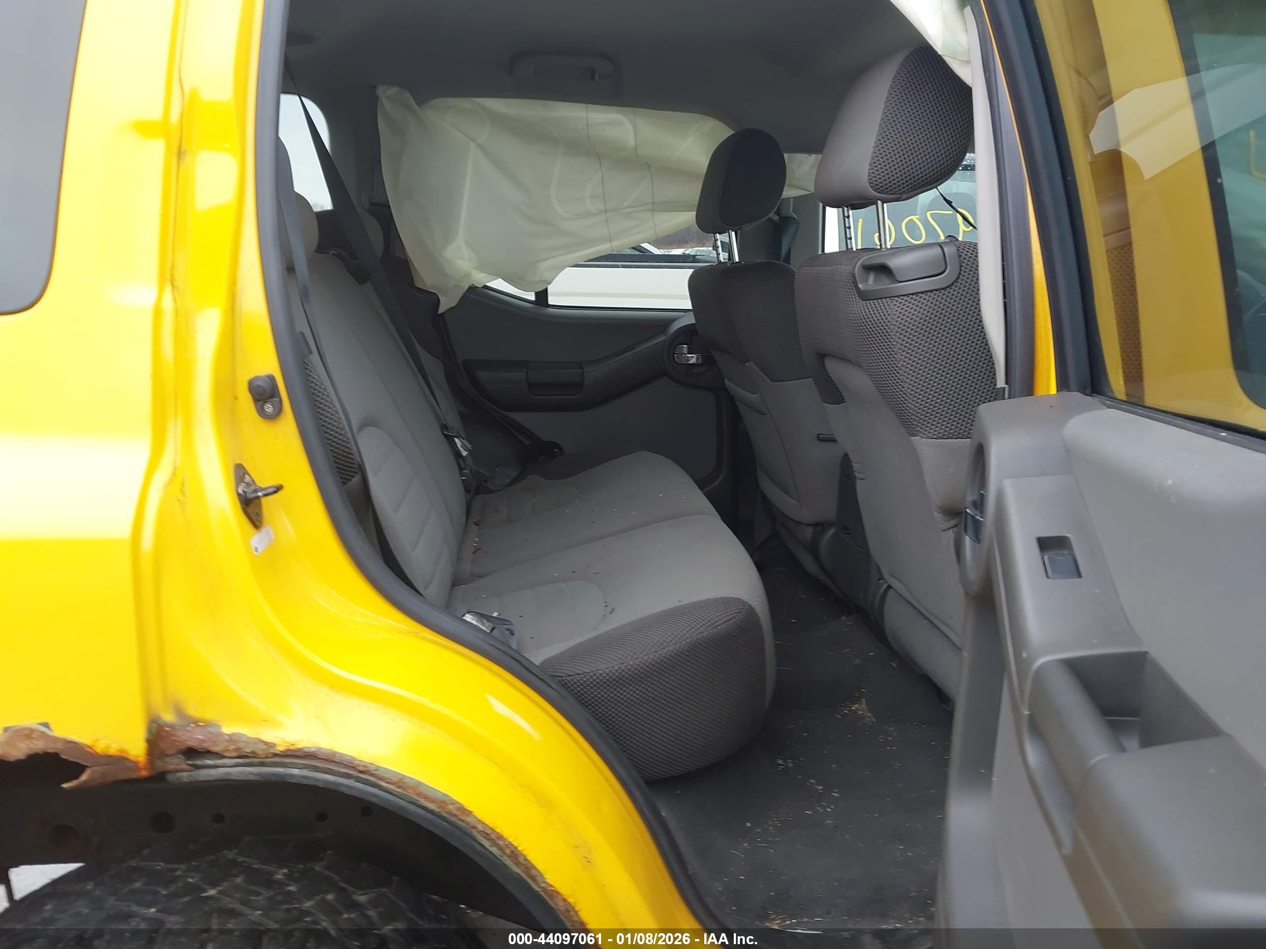 NISSAN XTERRA image 8