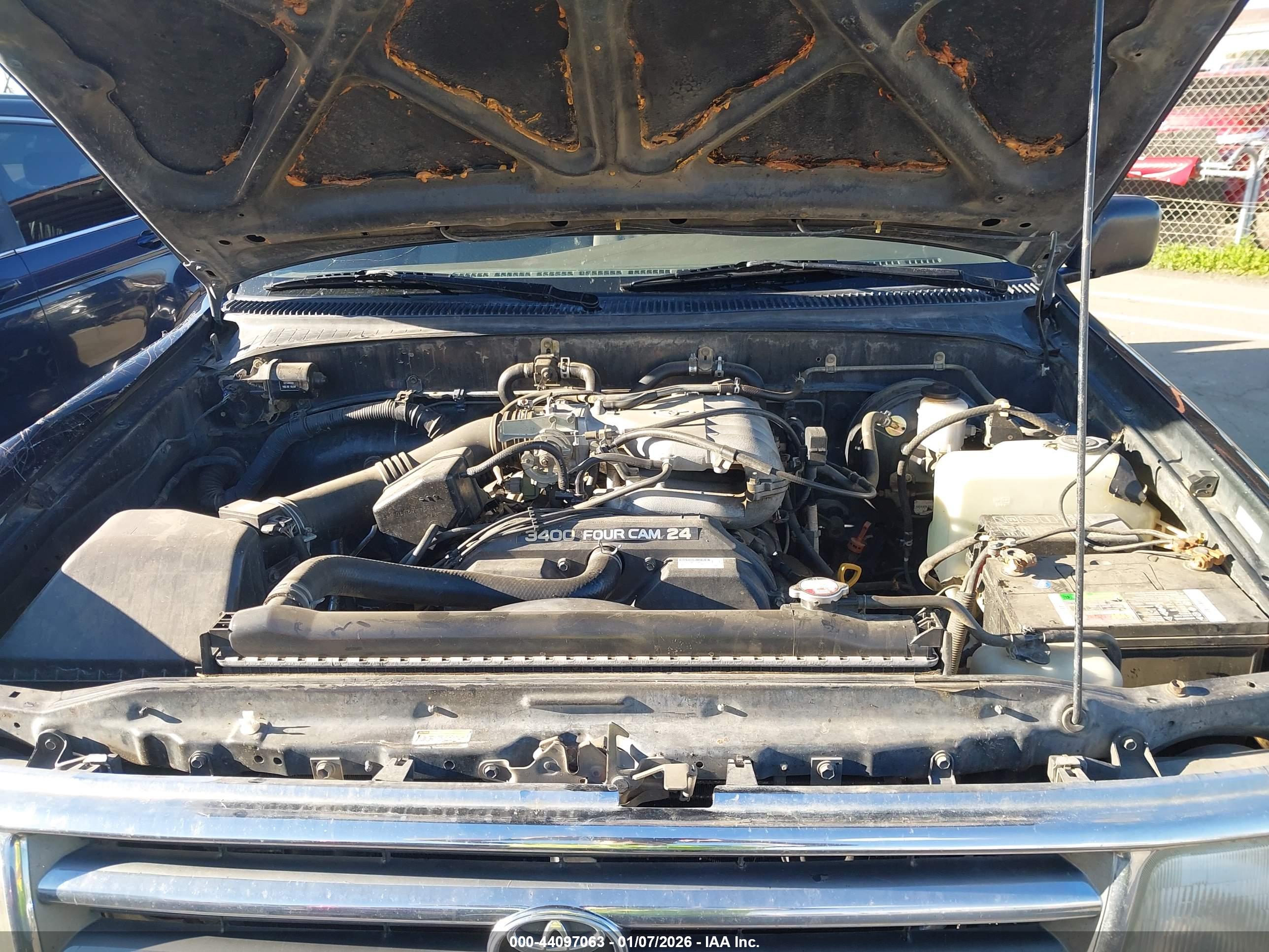 TOYOTA T100 image 10